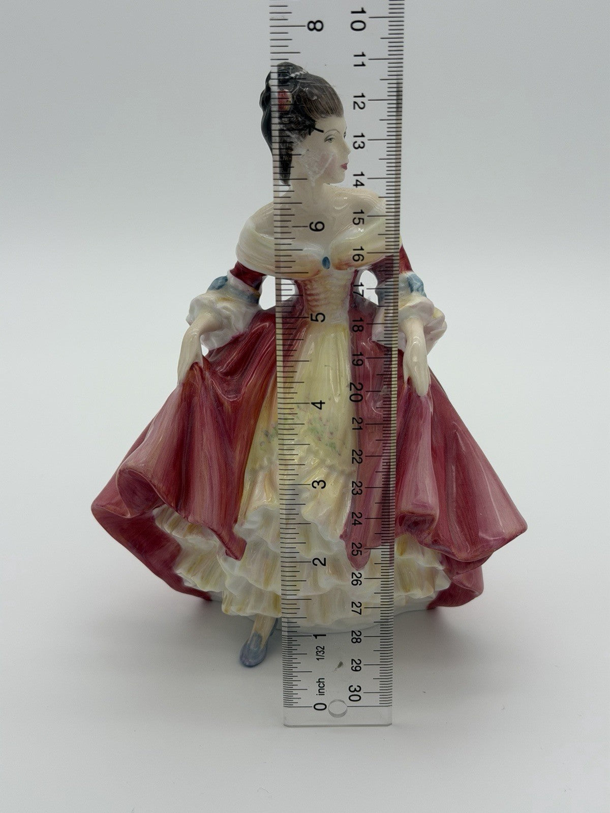 Royal Doulton England Porcelain Southern Belle # 2229 Painted Figurine 8”H Red