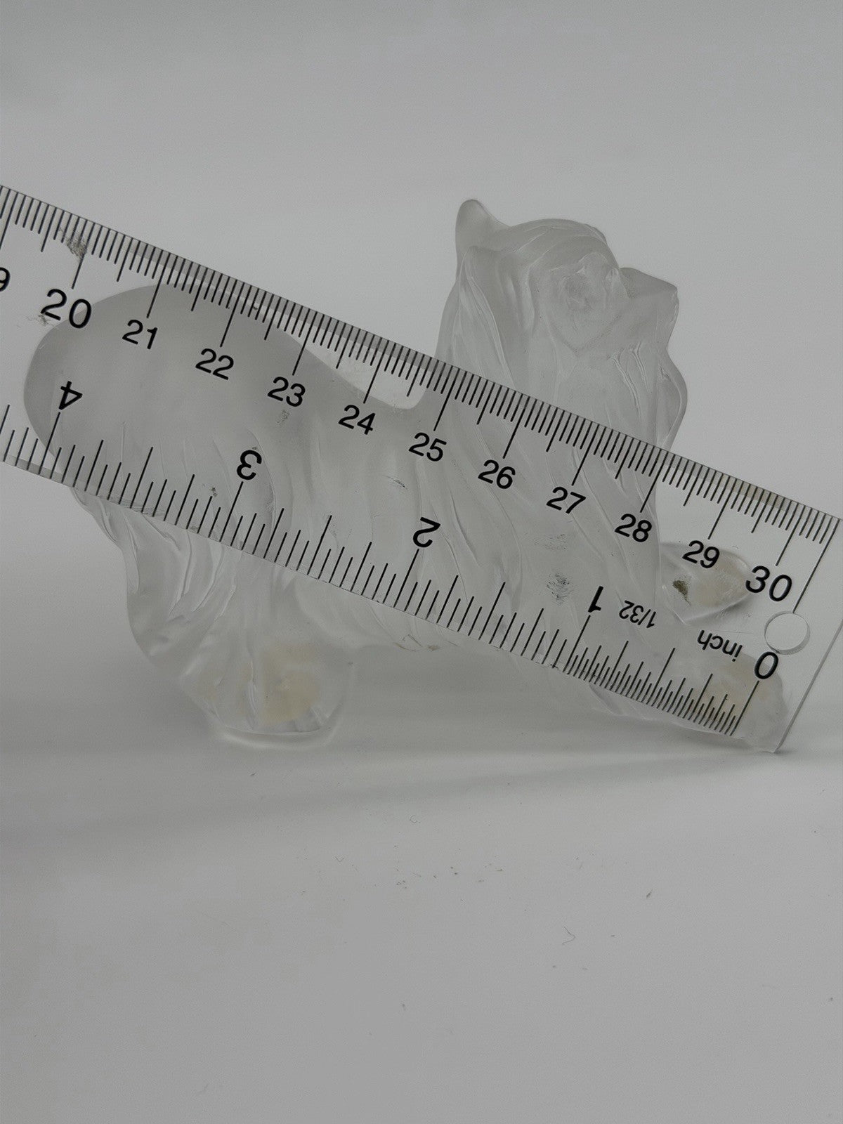 Lalique France Crystal Yorkshire Terrier dog Frosted Detailed 3”x4” Figurine