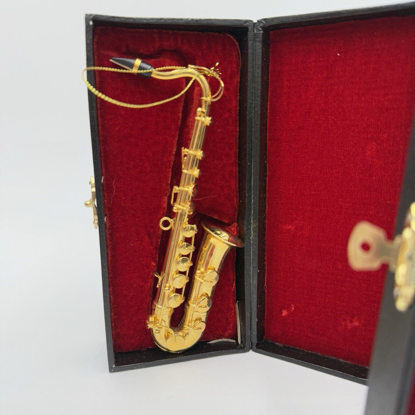 Vintage Brass Instruments Miniature Christmas Ornaments Saxophone Tuba