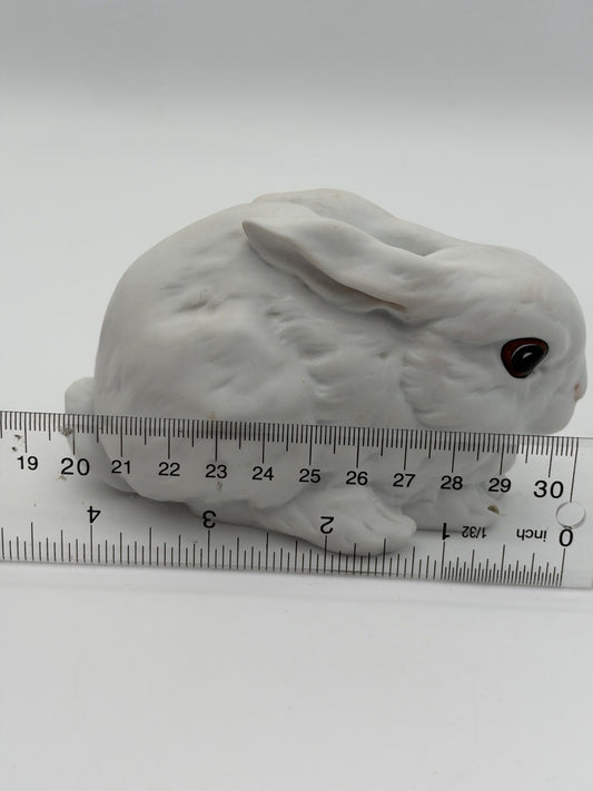 AK Kaiser Porcelain Lying White Rabbit Hare #518 Figurine West Germany Painted
