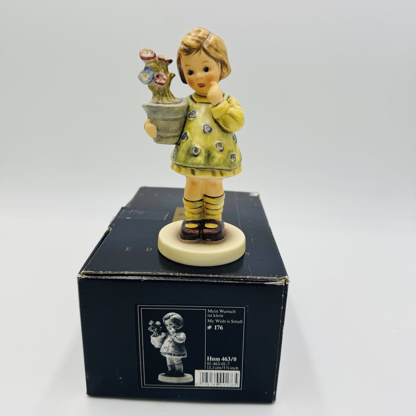 Hummel Goebel My Wish Is Small # 176 Germany Figurine Porcelain Vintage Box COA