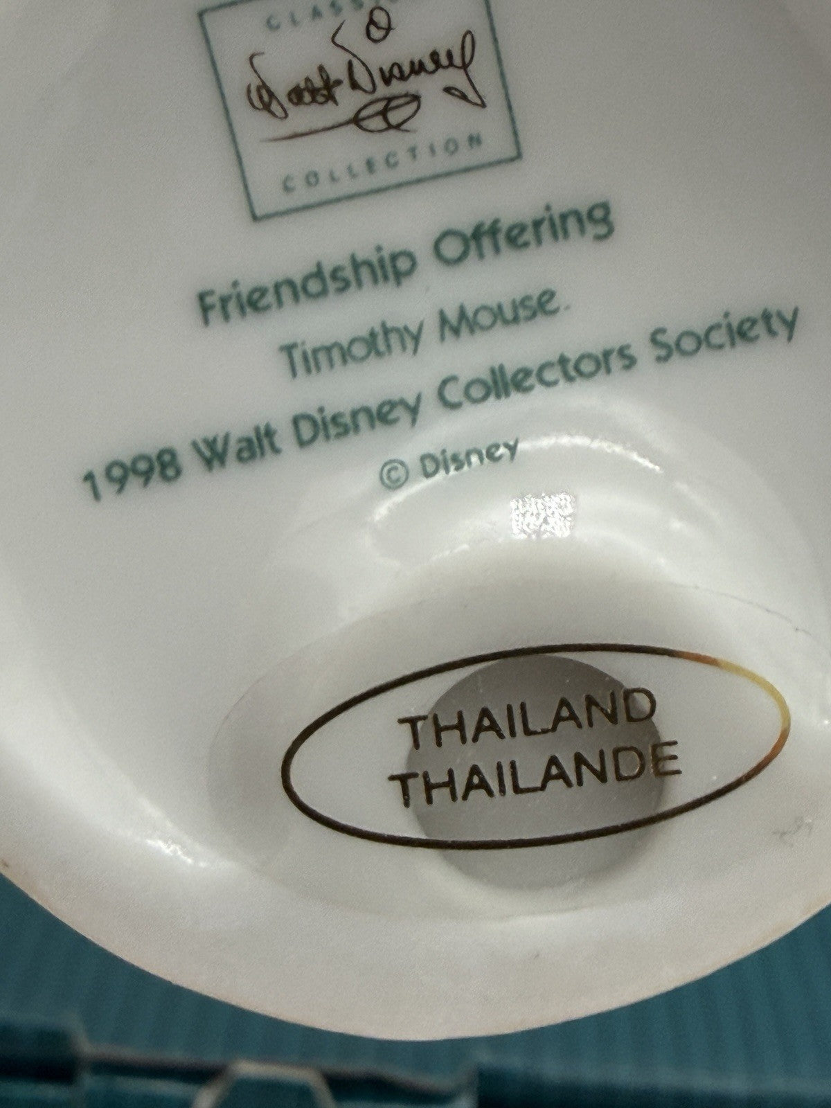 WDCC Disney Friendship Offering Timothy Mouse Porcelain Ornament Figurine New