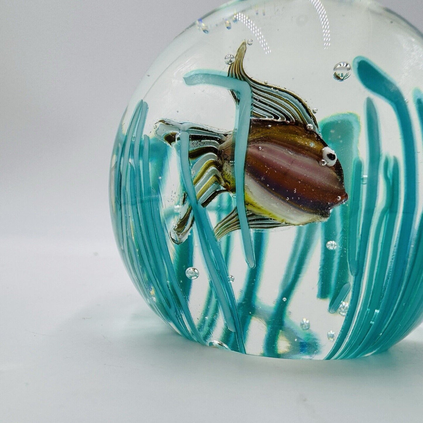 Murano Art Glass Fratelli Toso Italy fish w/ sea grass paperweight 3” MCM