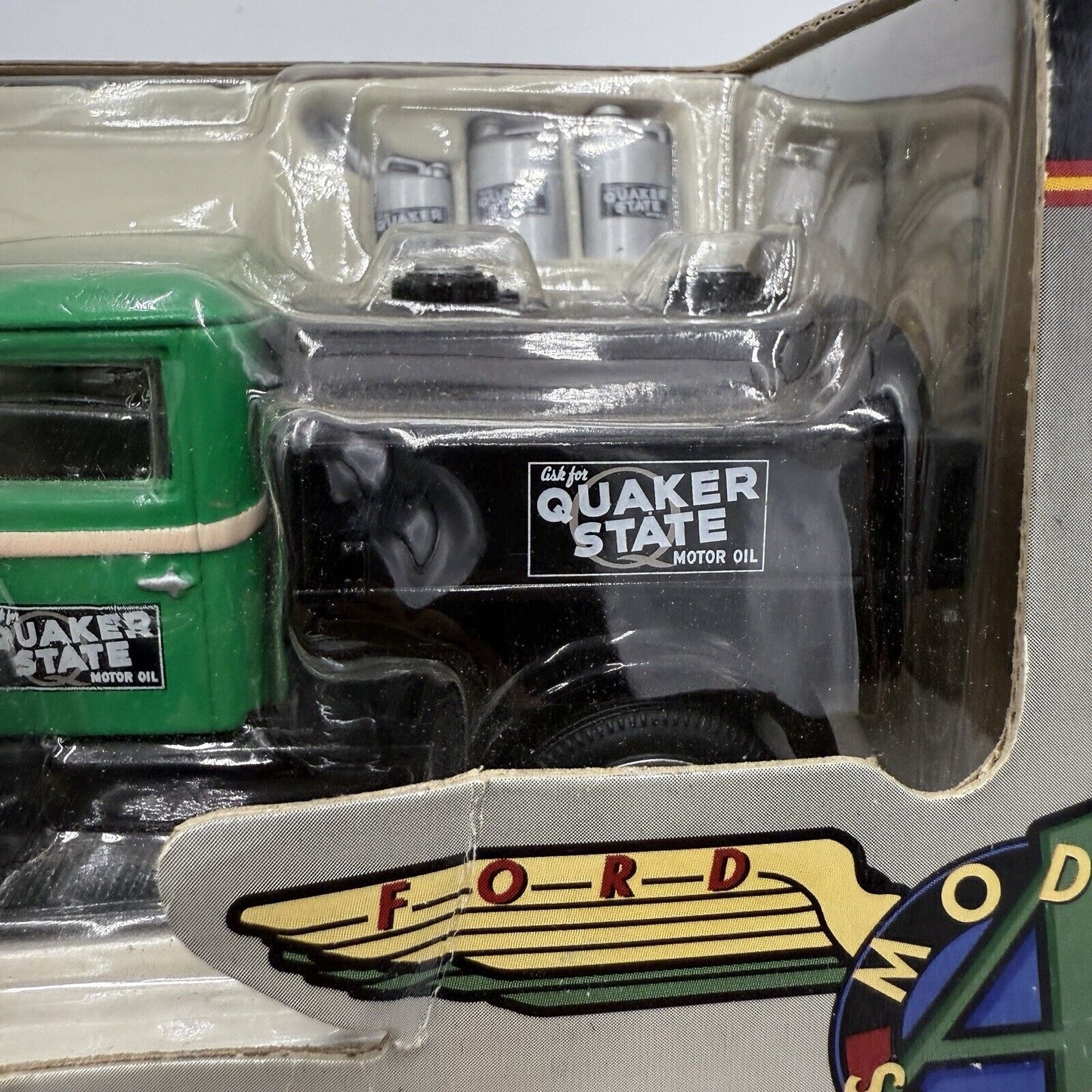 Rare Liberty classics quaker state motor oil diecast series bank Model Series A