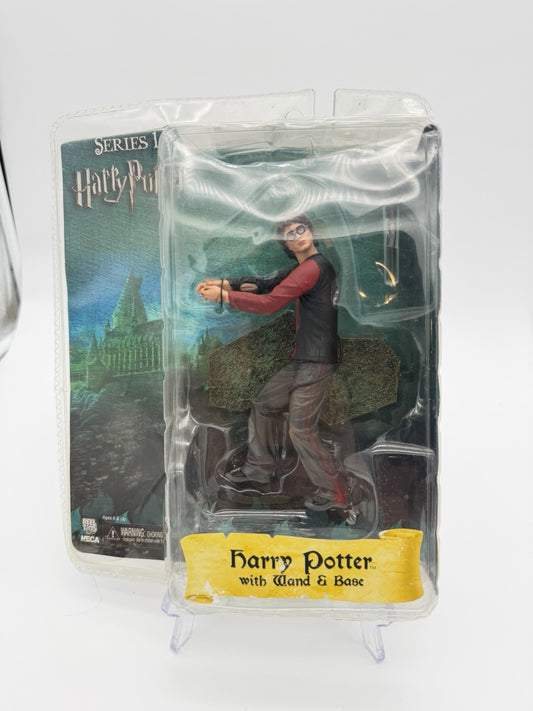 Neca Harry Potter Series 1 Action Figurine With Wand & Base Reel Toys Sealed