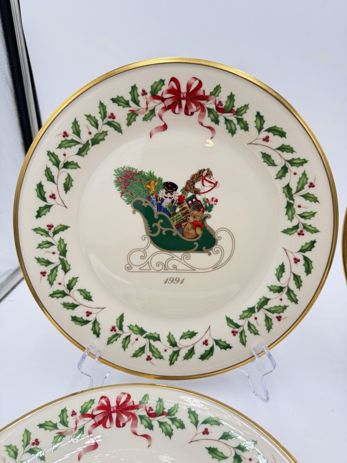 Lenox Porcelain USA  Annual Holiday Collector 11”plate 1991 1992 1993 1994 Set 4