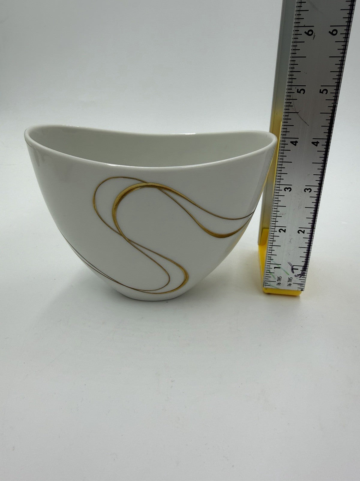 Vintage Heinrich & Co. H&C Selb Bavaria Germany porcelain Etched Gold Vase