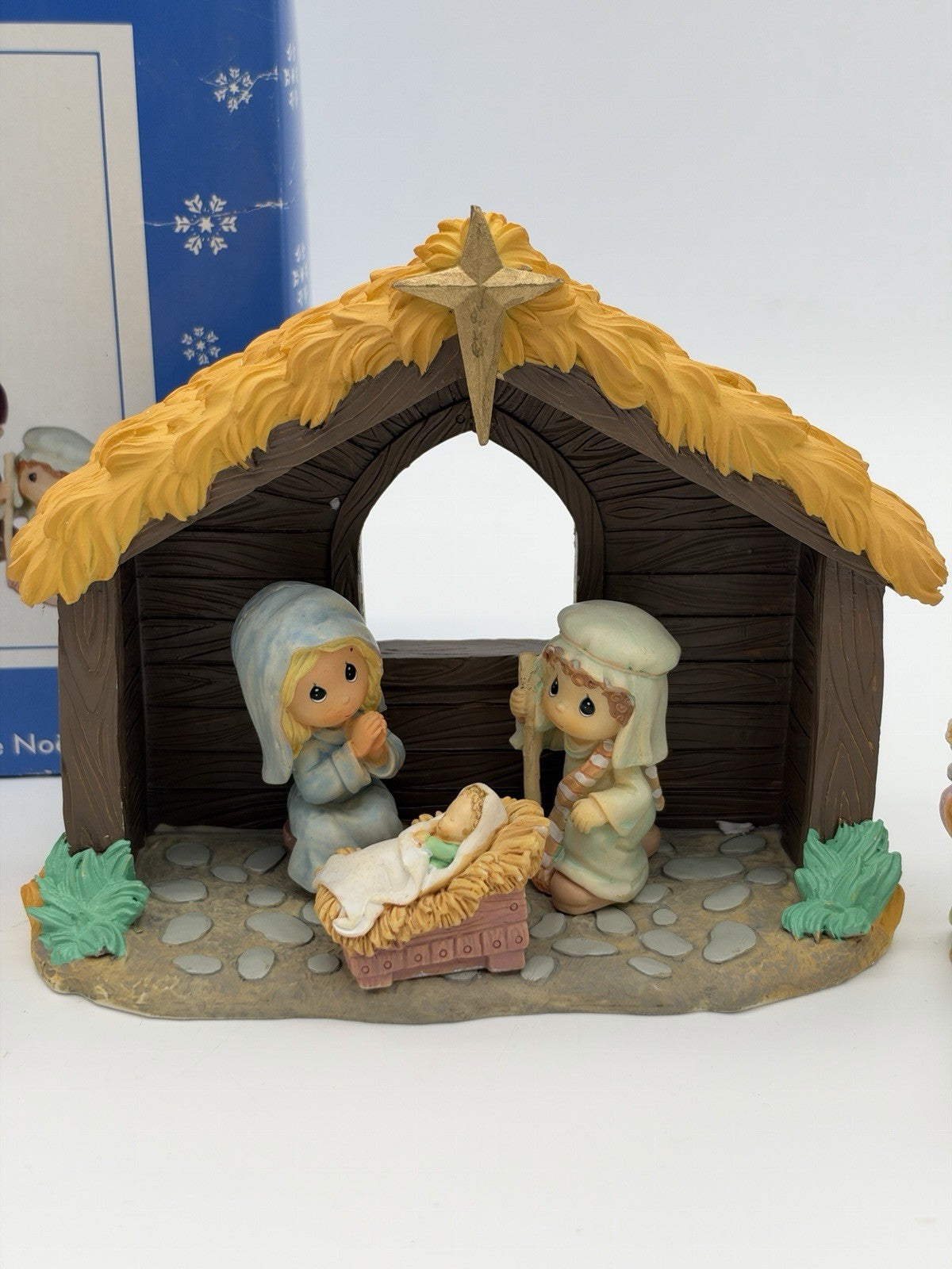 Precious Moments Nativity 10 PCs Christmas 2007 Vintage Resin Mini Figurines Box
