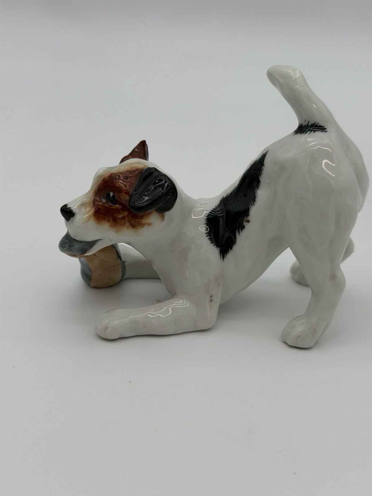 VTG Royal Doulton Jack Russell TERRIER PUPPY W/SHOE Porcelin Dog Figurine HN2654