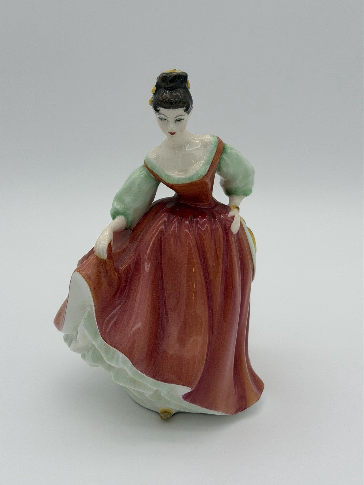 Royal Doulton England Porcelain Fair Lady Red HN2832 Figurine Vtg Painted 1960