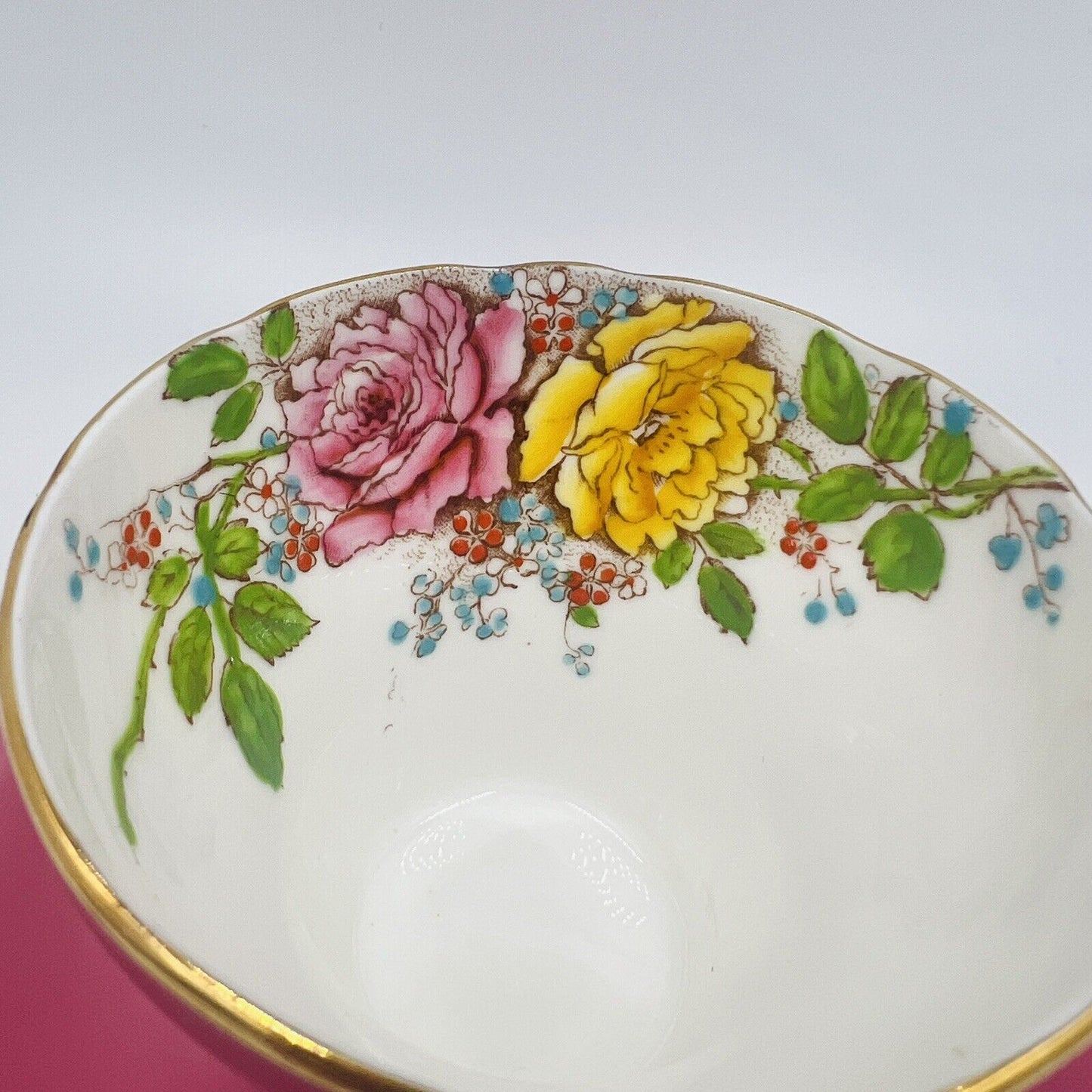 Aynsley Tea Cup and Saucer Set Cabbage Rose Pink Bone China T5025 Hand-painted