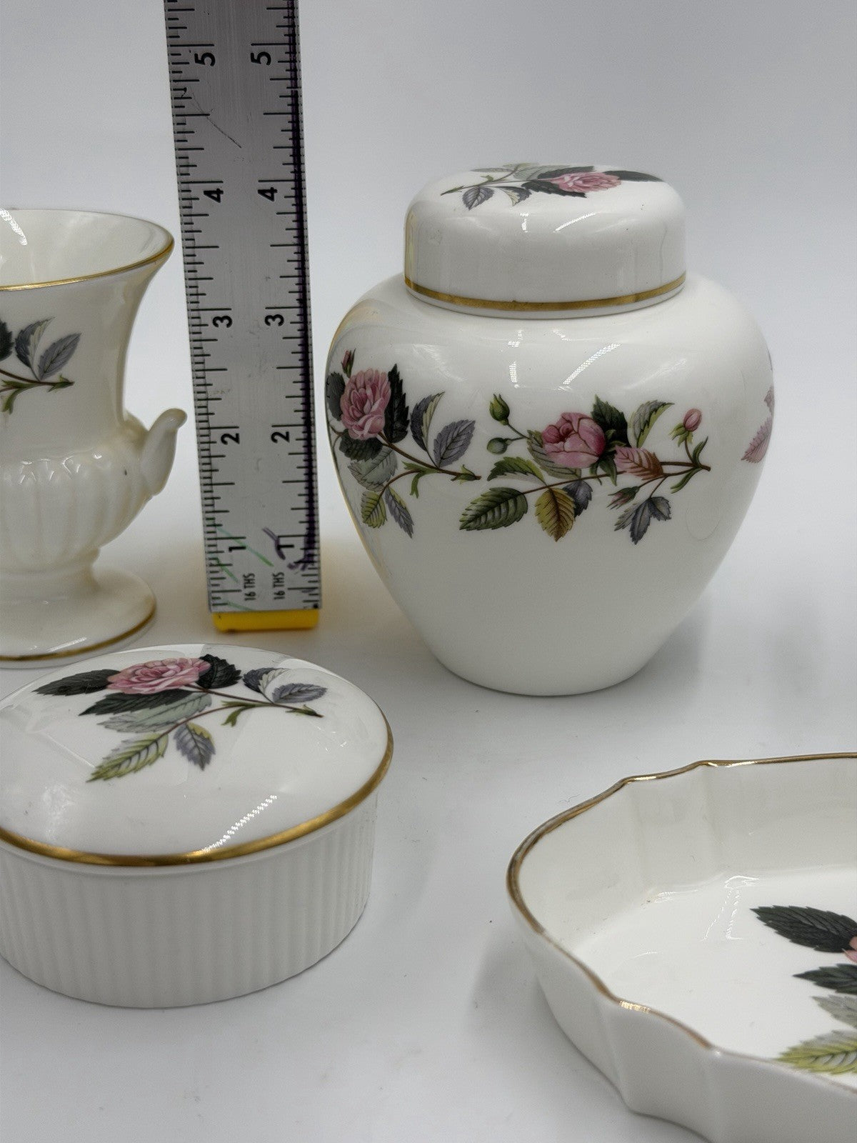 Wedgwood Bone China England Hathaway Rose Lot 7 PCs Vases Trinket Tray