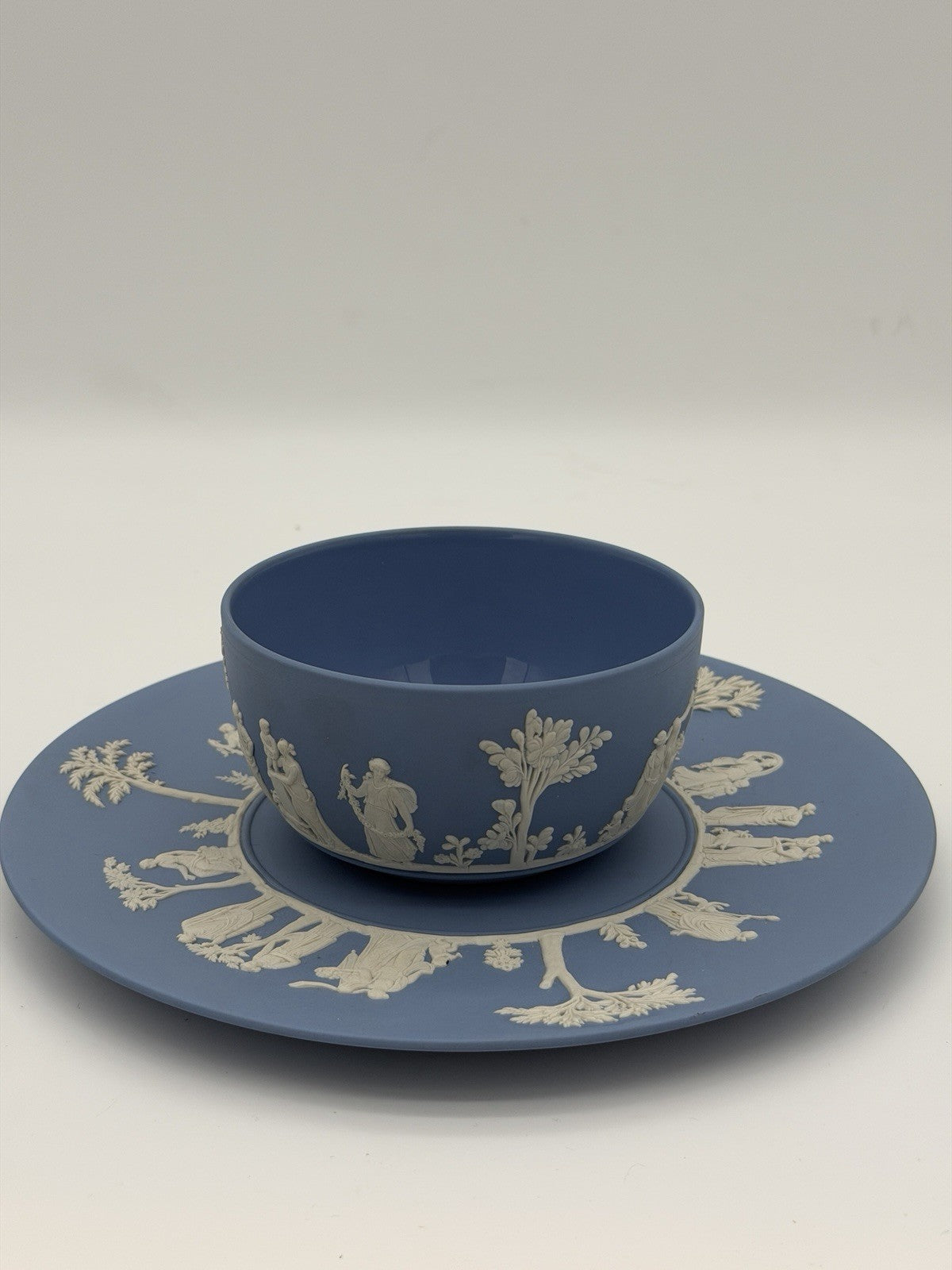 Wedgwood Jasperware England Blue/white Plate & Bowl Porcelain Set Vintage