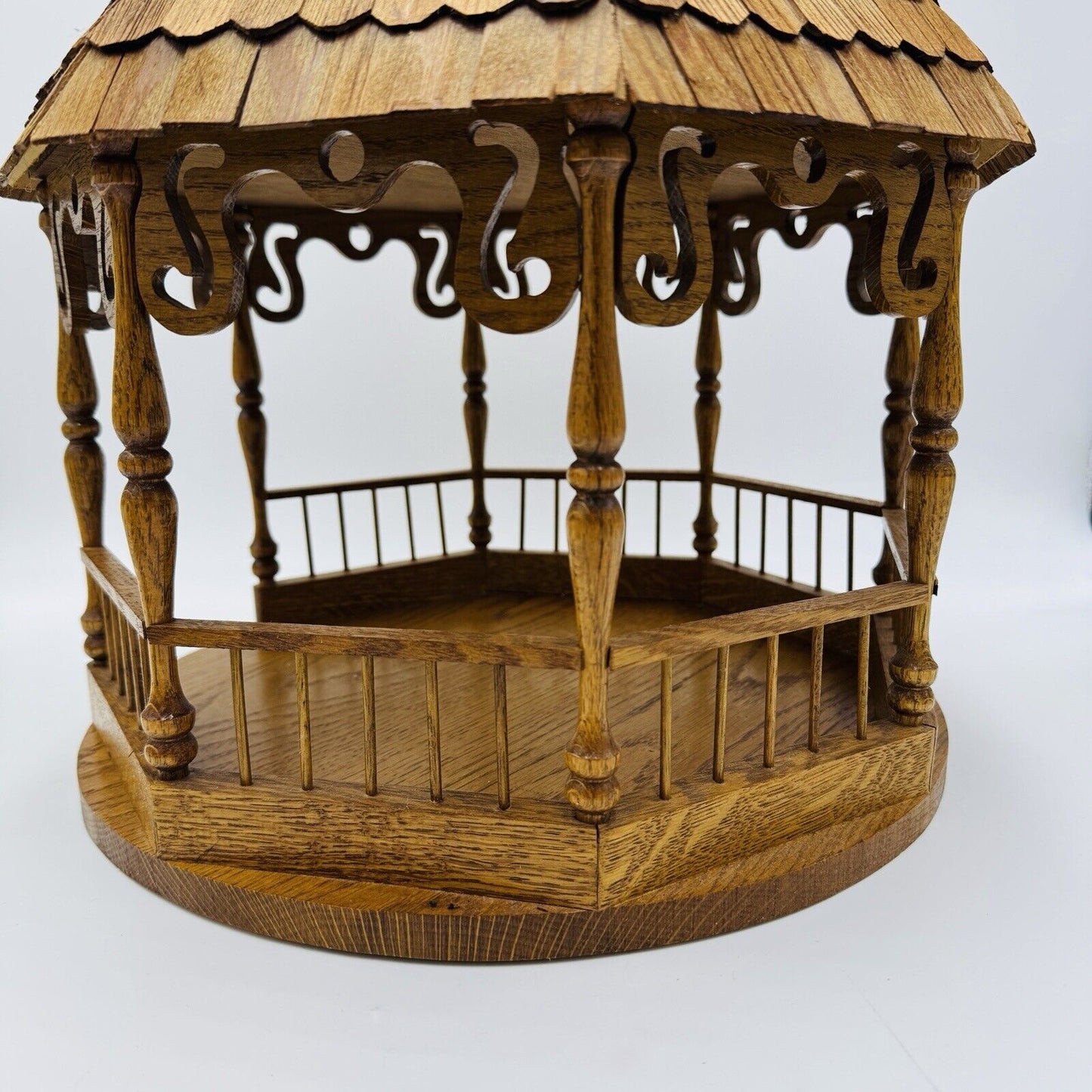 Large Folk Art Solid Wood Gazebo Bird feeder Vintage 1970s 18”x 14” Ornate Carve