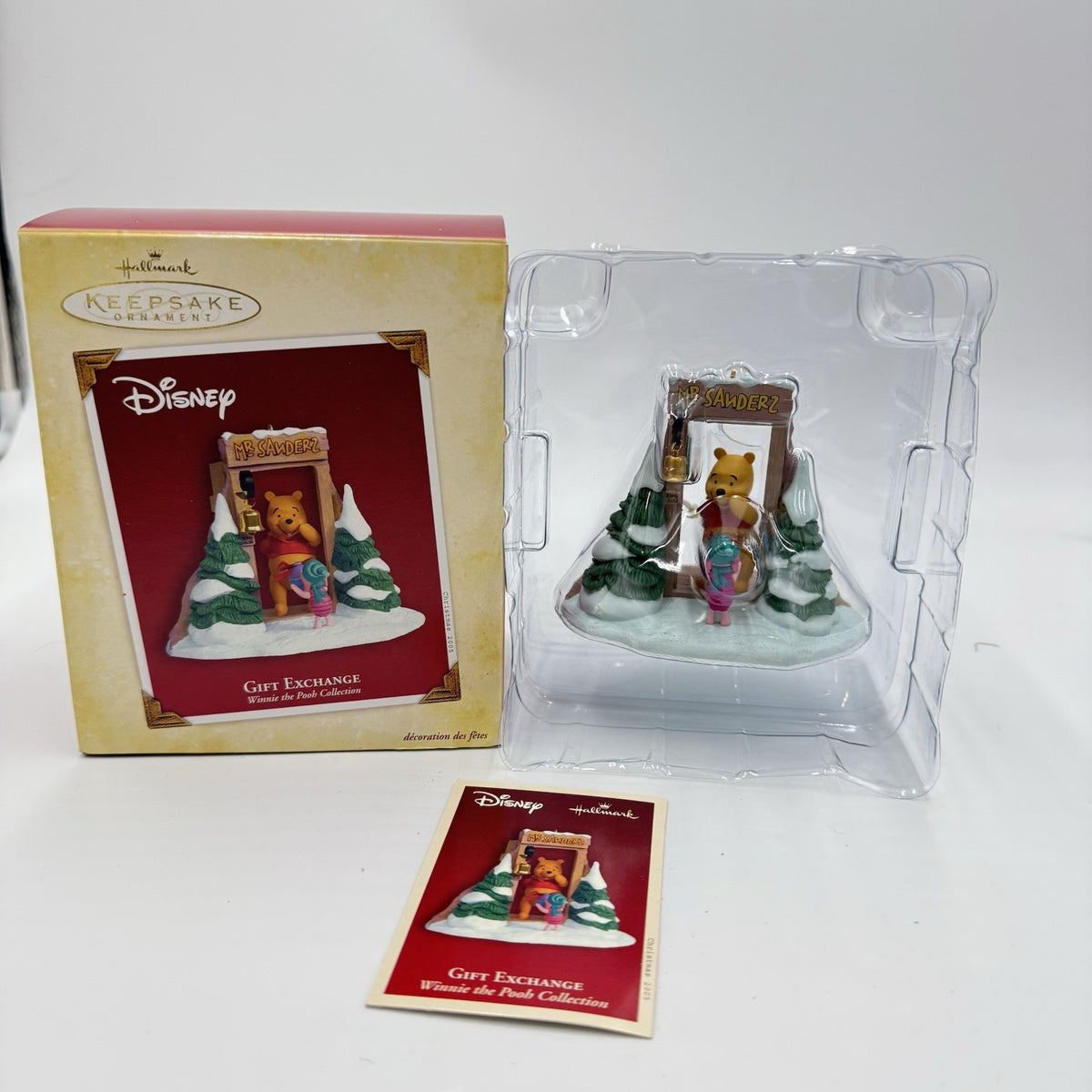 Hallmark Winnie the Pooh and Piglet Gift Exchange 2005 Keepsake Ornament