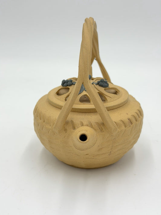 Chinese Yixing zisha clay teapot basket weave Yellow Applied Grapes Design