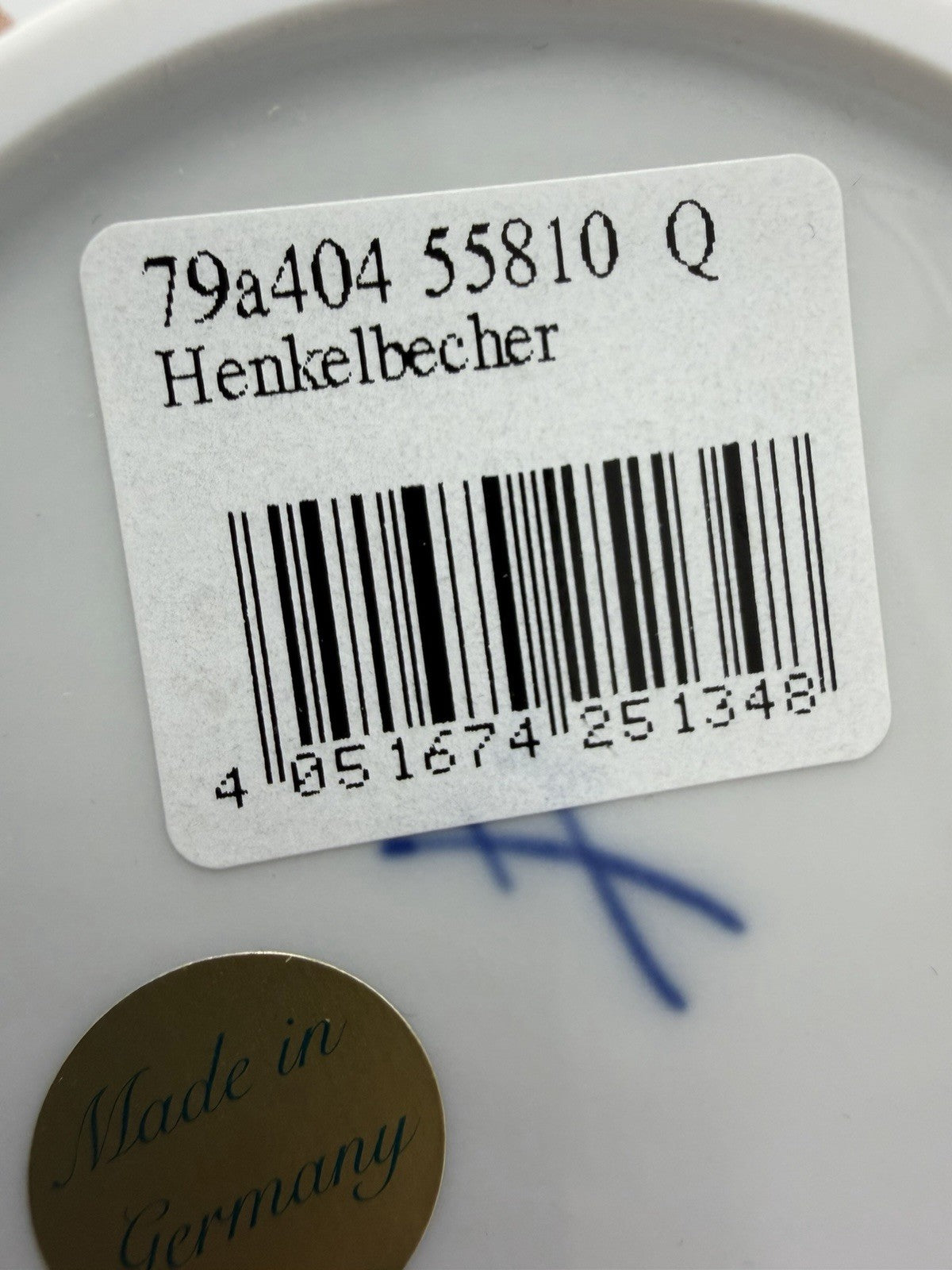 New Meissen Porcelain Germany Berlin Kisses Coffee Mug 3.5”H Box