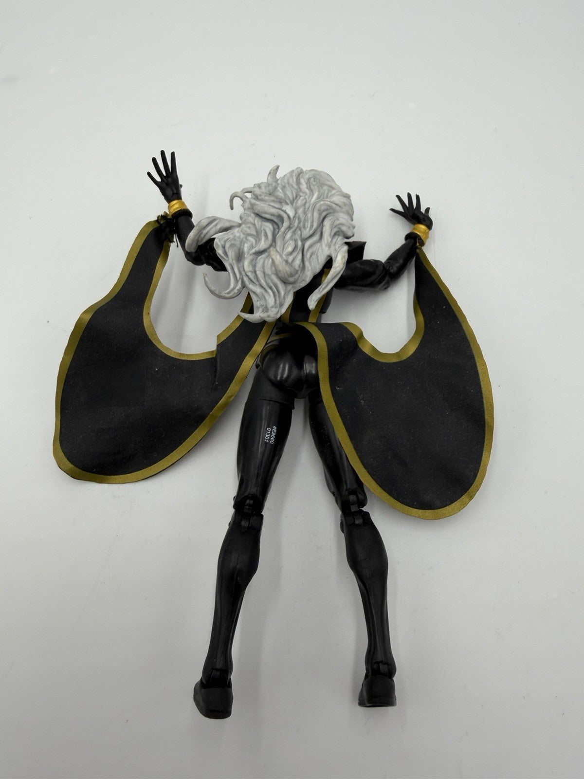 Marvel Hasbro STORM X-Men Legends Black Costume Reticulated Action Figurine 2014