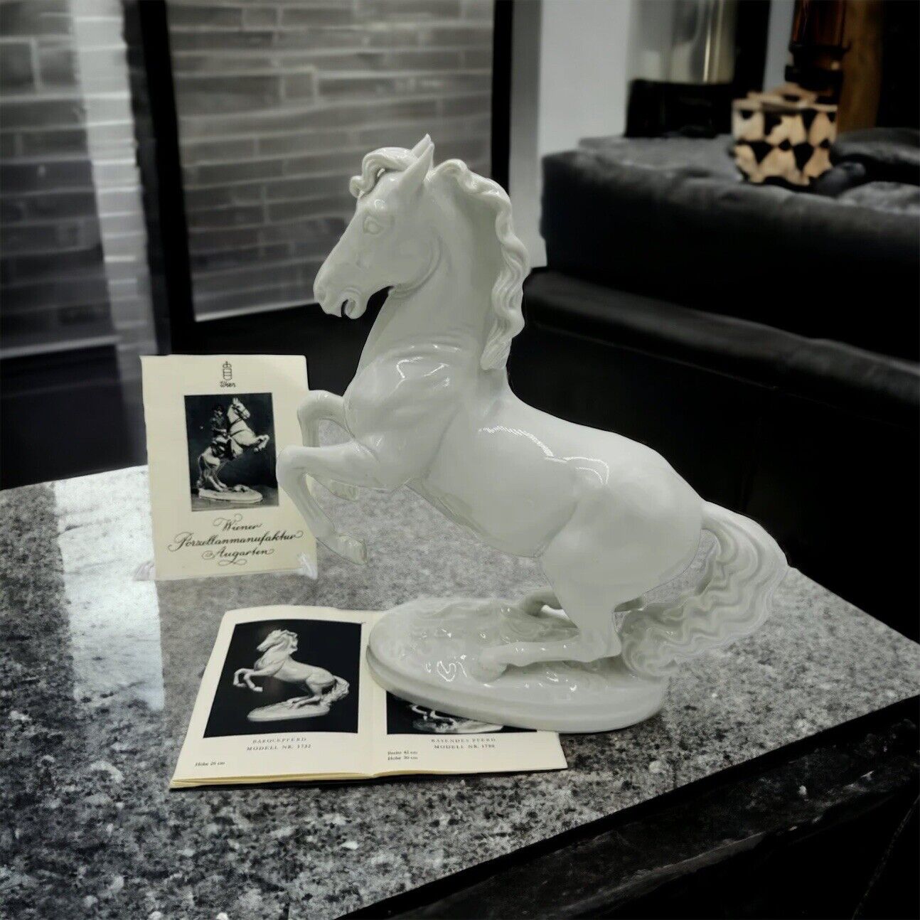 Wien Augarten Horse Porcelain Figurine Vienna Austria 1932 COA Porzellan White