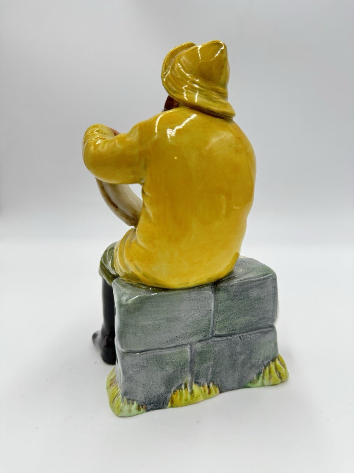 Royal Doulton Sea Characters The Boatman Figurine Skylark HN2417 Porcelain 7in