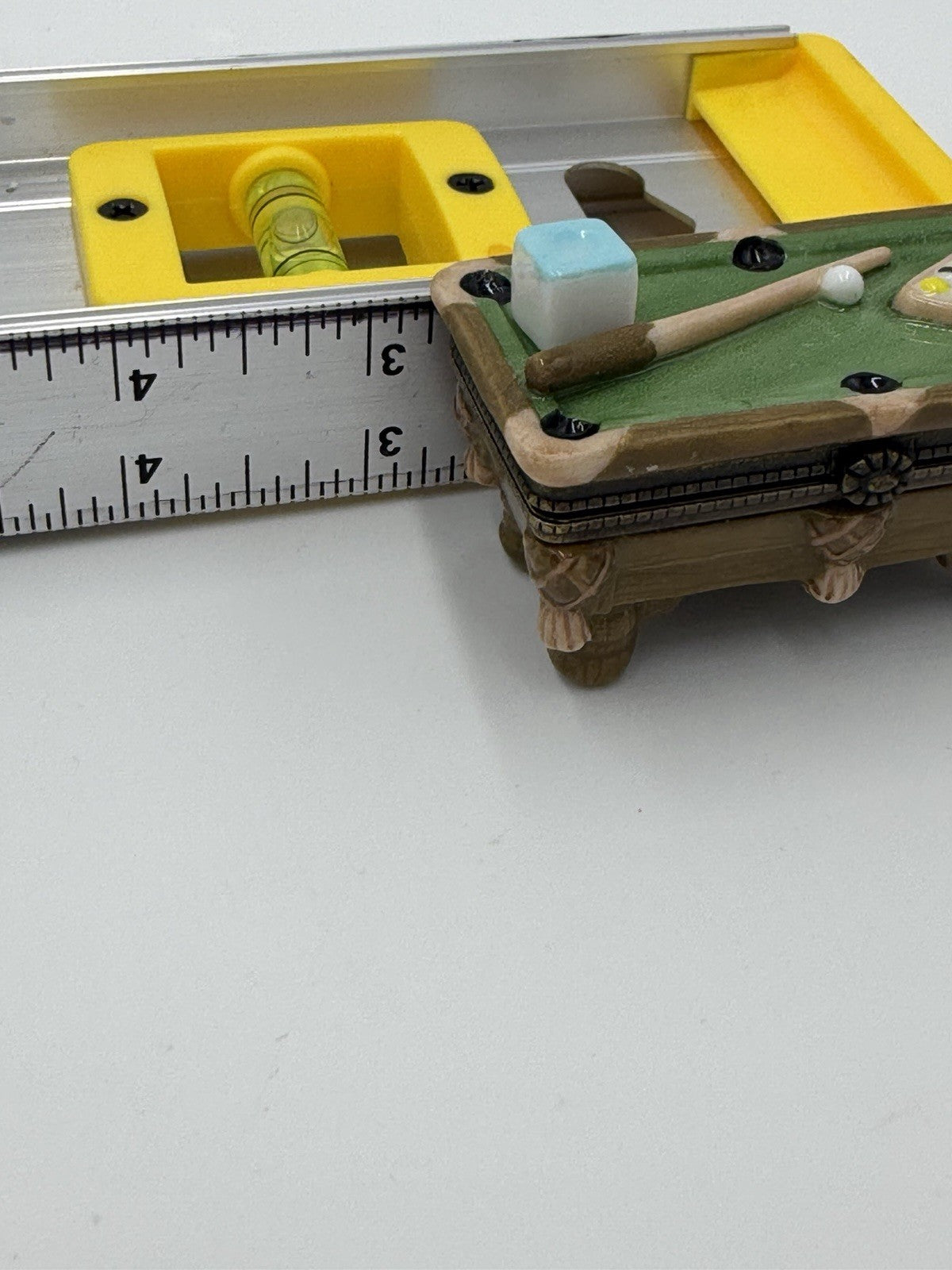 Midwest Cannon Falls Porcelain Hinged Box PHB Pool Table with Chalk Trinket Box