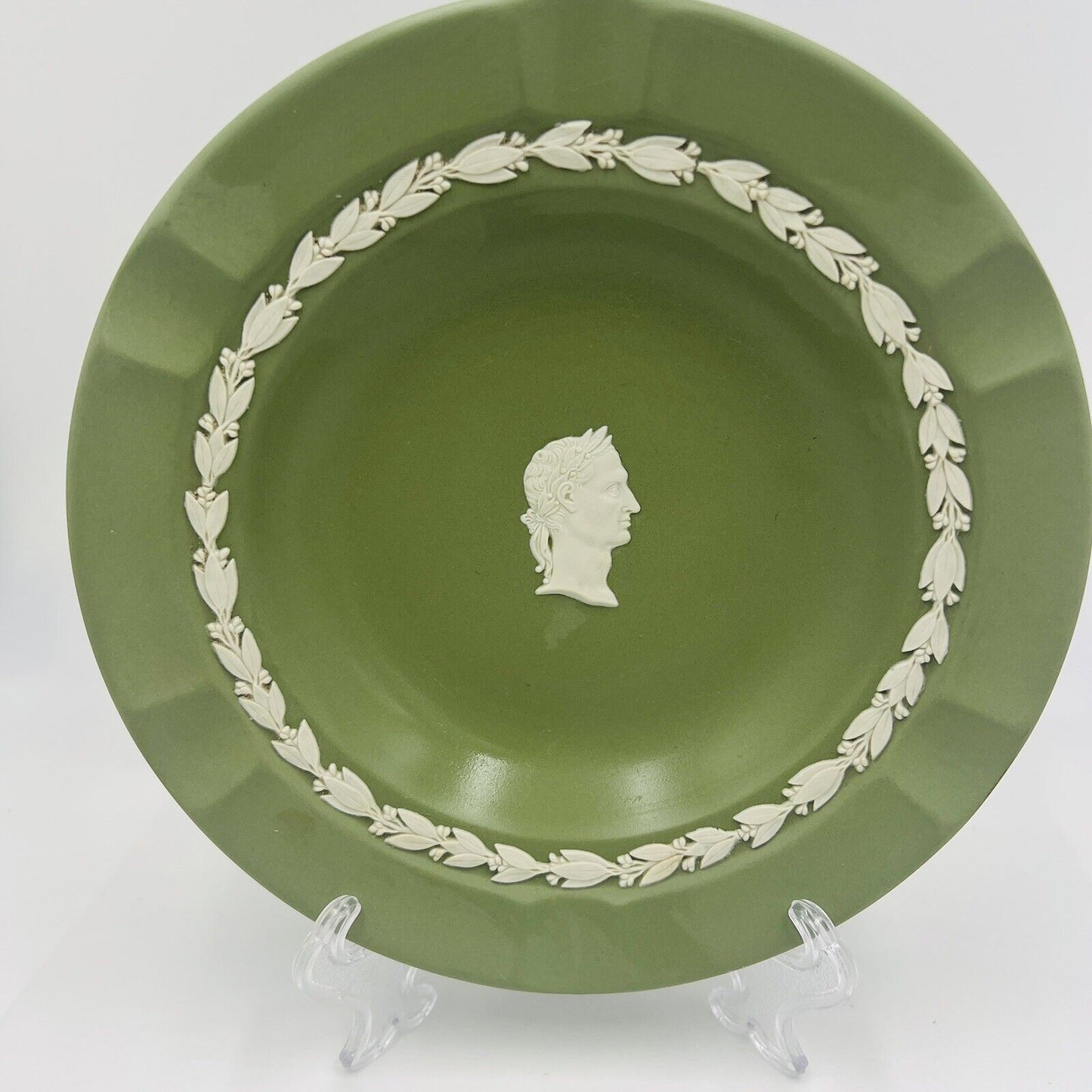 Wedgwood Green Jasperware Julius Caesar Side Profile Vintage Tray Plate