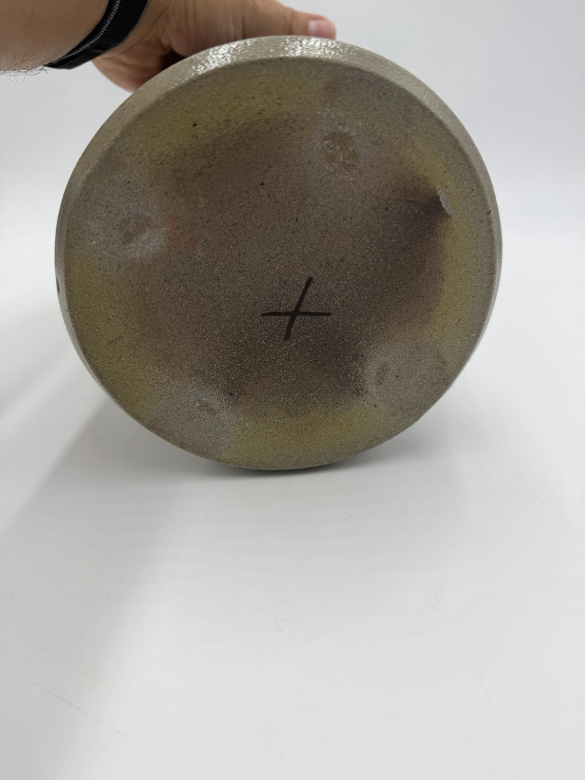 1995 Rowe Pottery Works Stoneware Blue Flowers  Design Salt Glaze Flower Vase 9”