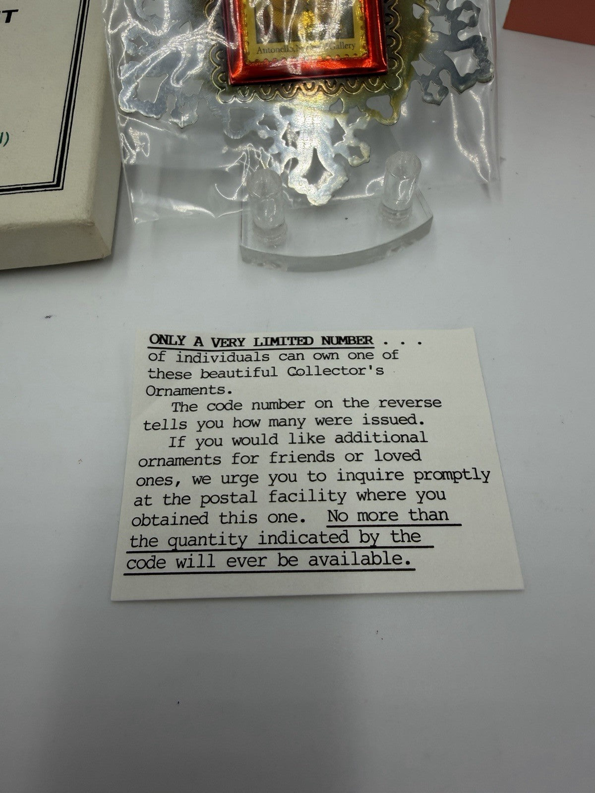 1990 USPS Stamp Ornament Madonna W/baby Silver Christmas Sealed Límited Edition