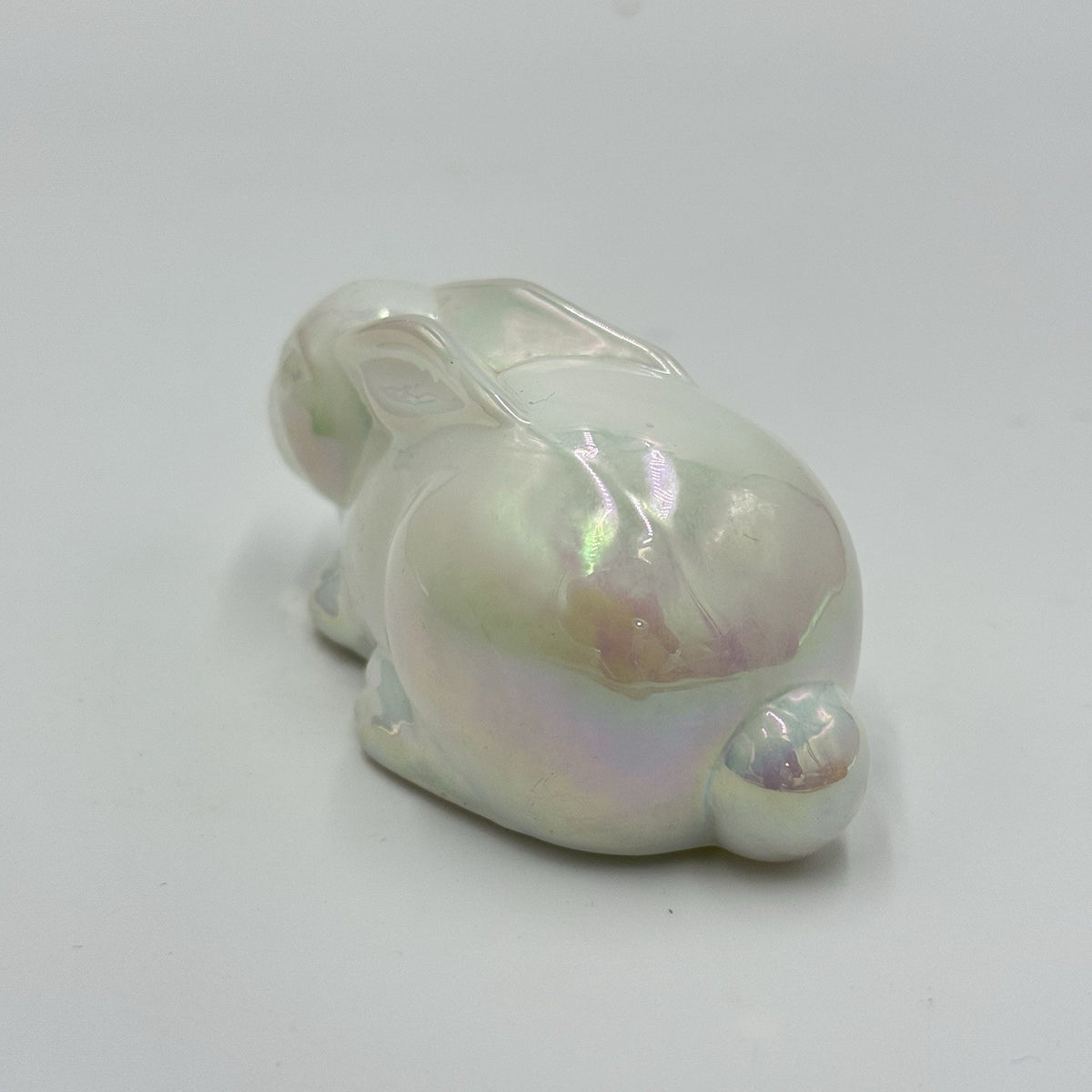 Vintage Mosser Art Glass Iridesent Bunny Rabbit Figurine White Small Easter 1”x3
