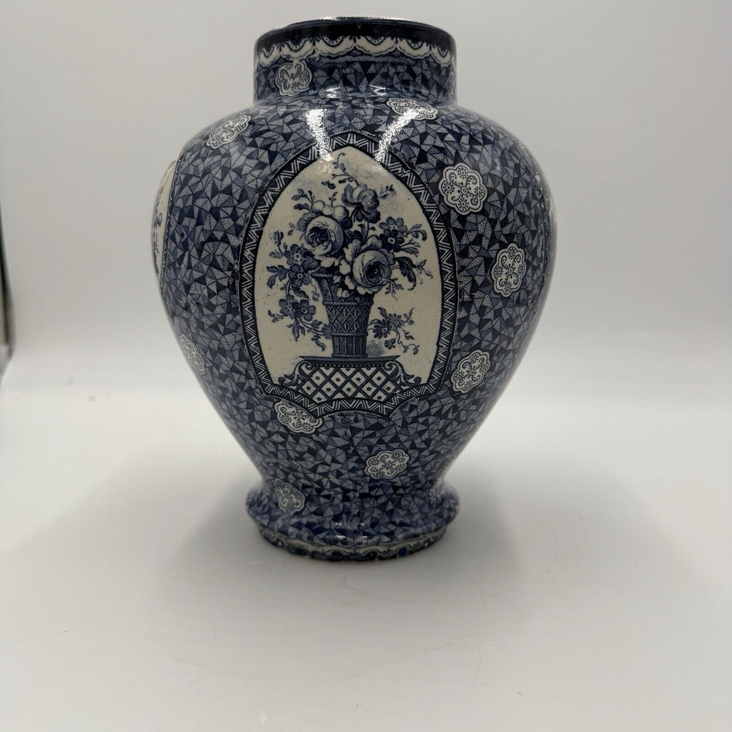 Antique BLUE & WHITE VASE FLAMAND DECOR VILLEROY & BOCH Floral 9”