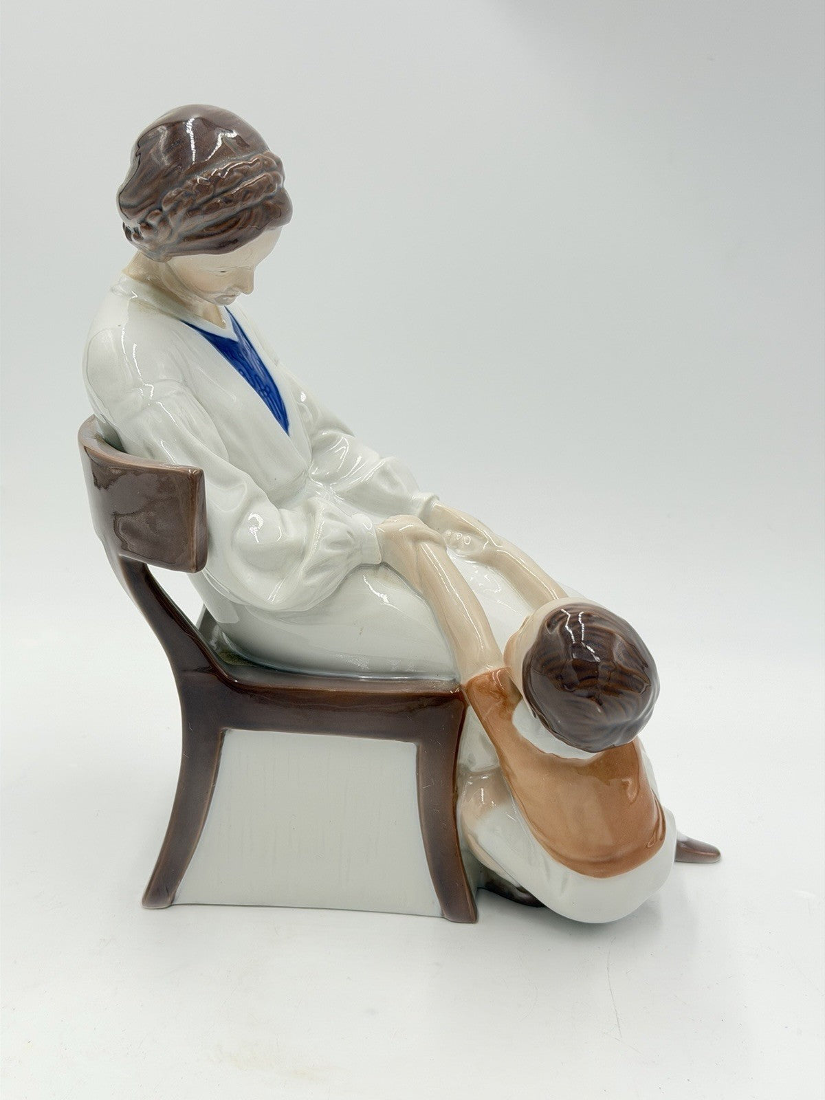 B&G Bing & Grondahl 9" Porcelain Mother & Son Child 1642 Denmark  Figurine Large