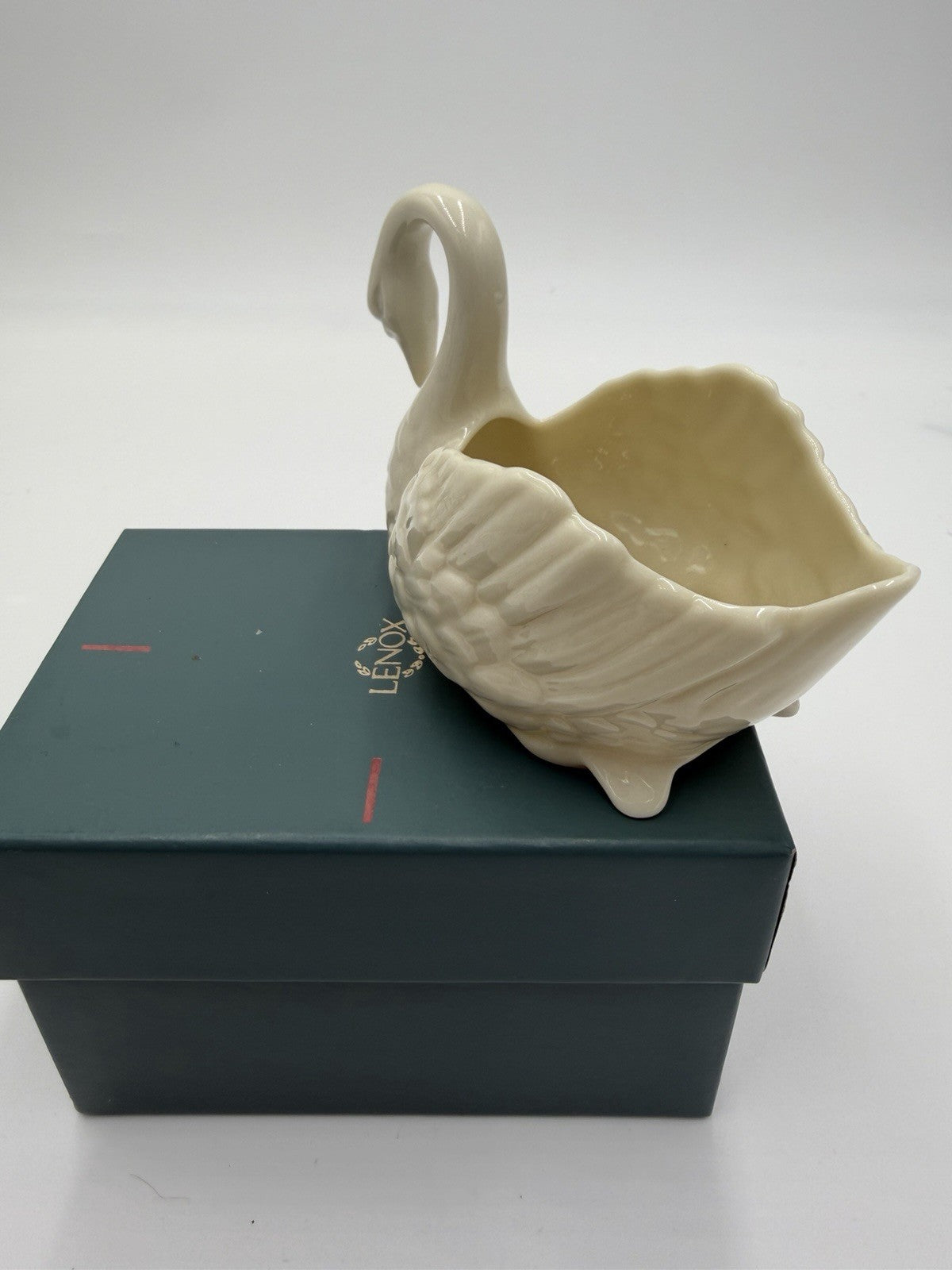 Lenox Porcelain USA Centennial Edition #3 Swan Figurine 3”H W/box Beige Glossy