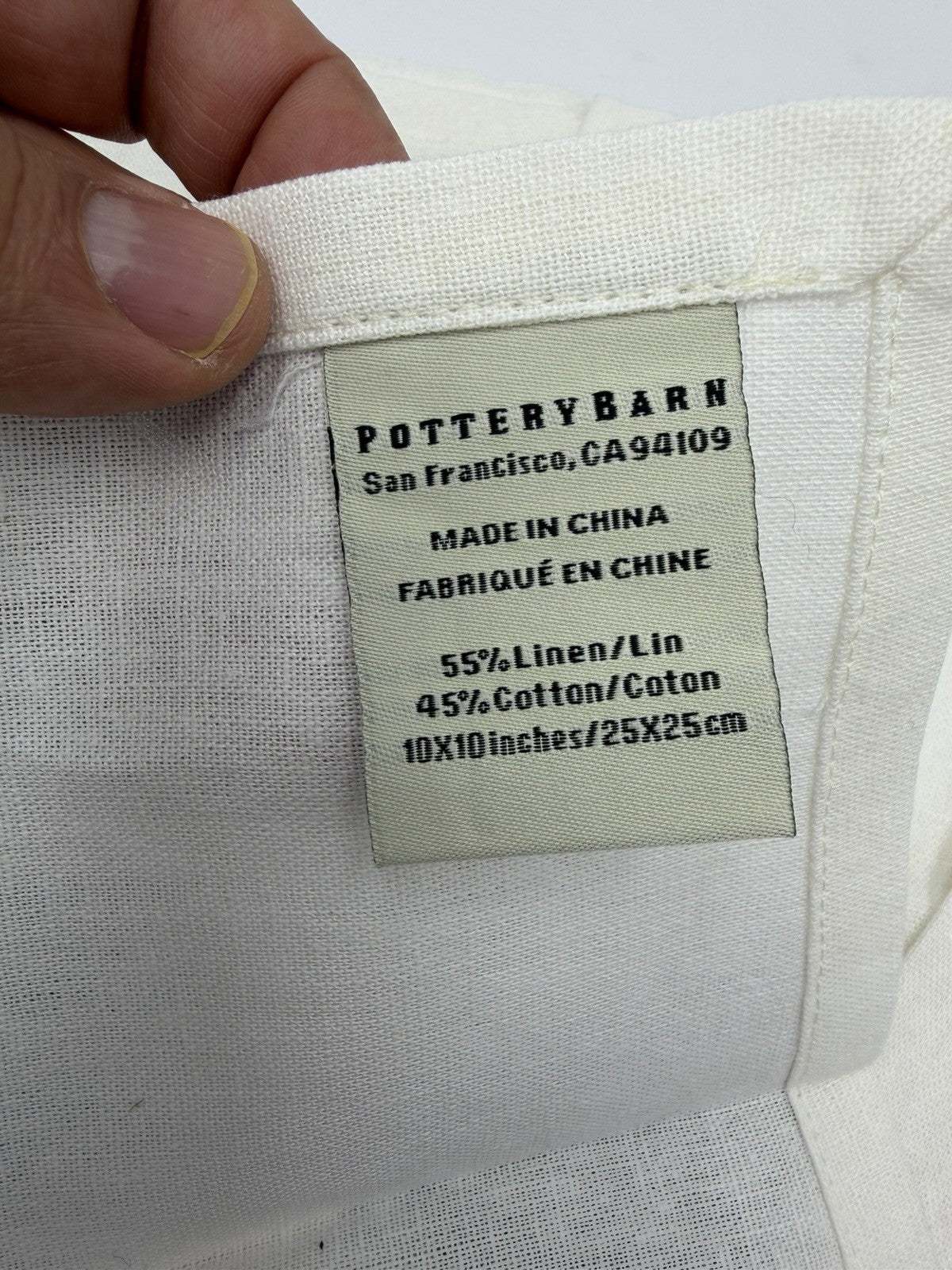 Pottery Barn Skull Pattern Cotton Linen White Napkins 6 Pieces 9x9”