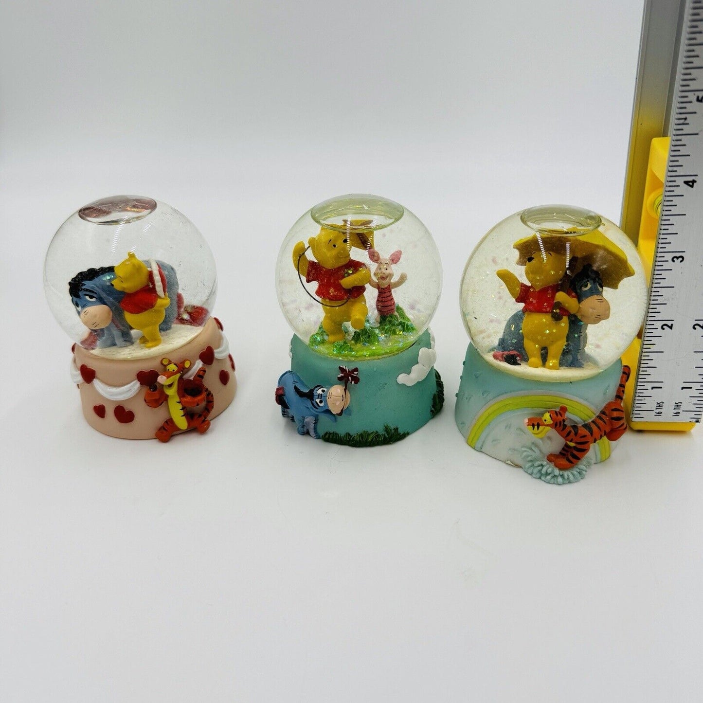 Disney Winnie The Pooh And Friends Mini 12 Months Snow Globales Feb March April