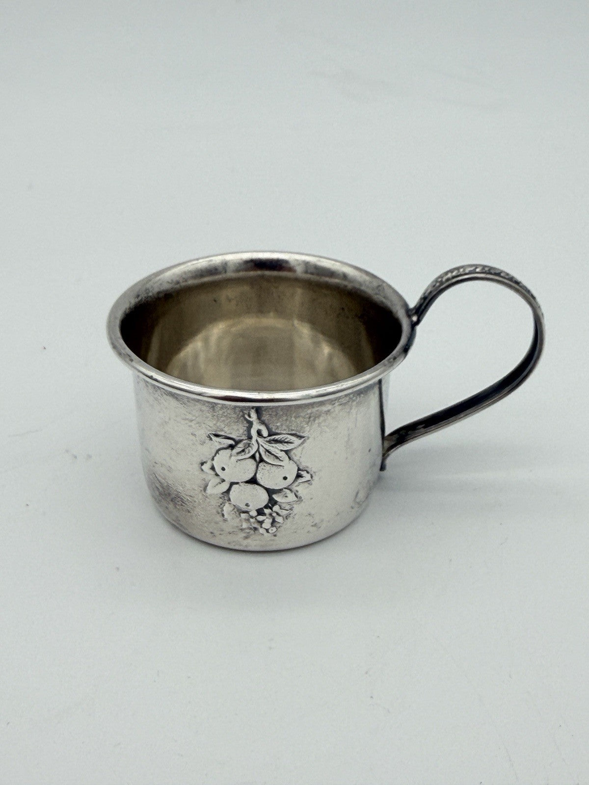 Antique Sterling Silver Webster Baby Cup Repousse Fruit Pattern 16.44 No Mono