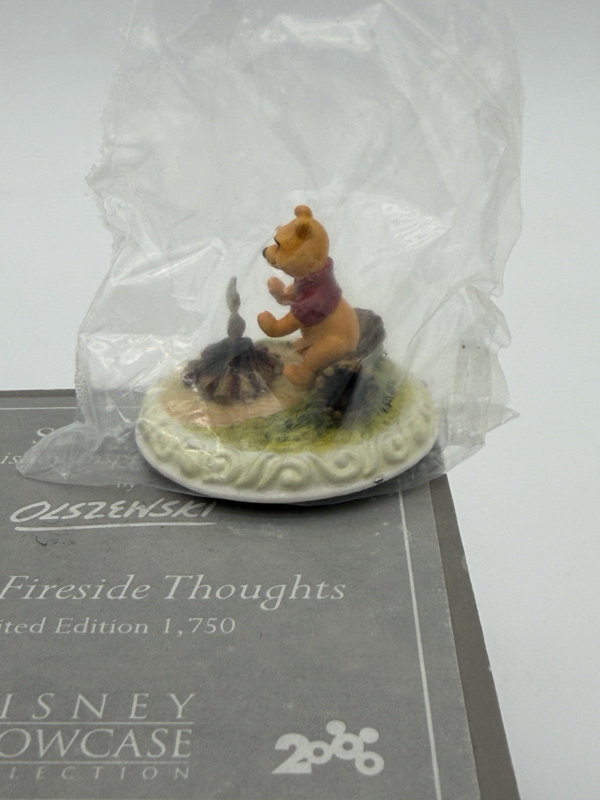 Disney Olszewski Winnie Pooh Fireside Thoughts Signed Sealed W/COA Figurine