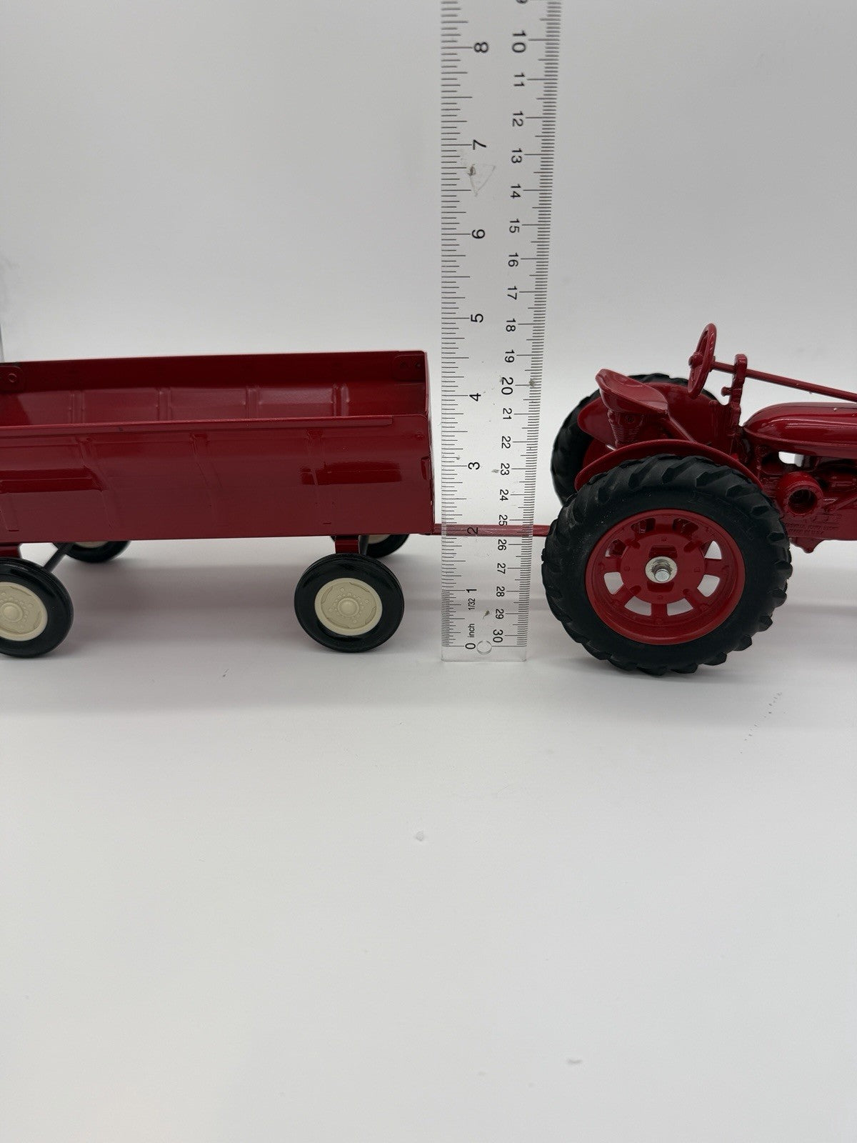 Ertl Farmall Super H 1/16 Diecast Farm Tractor 1988 Toy Diecast Red Wagon #2322