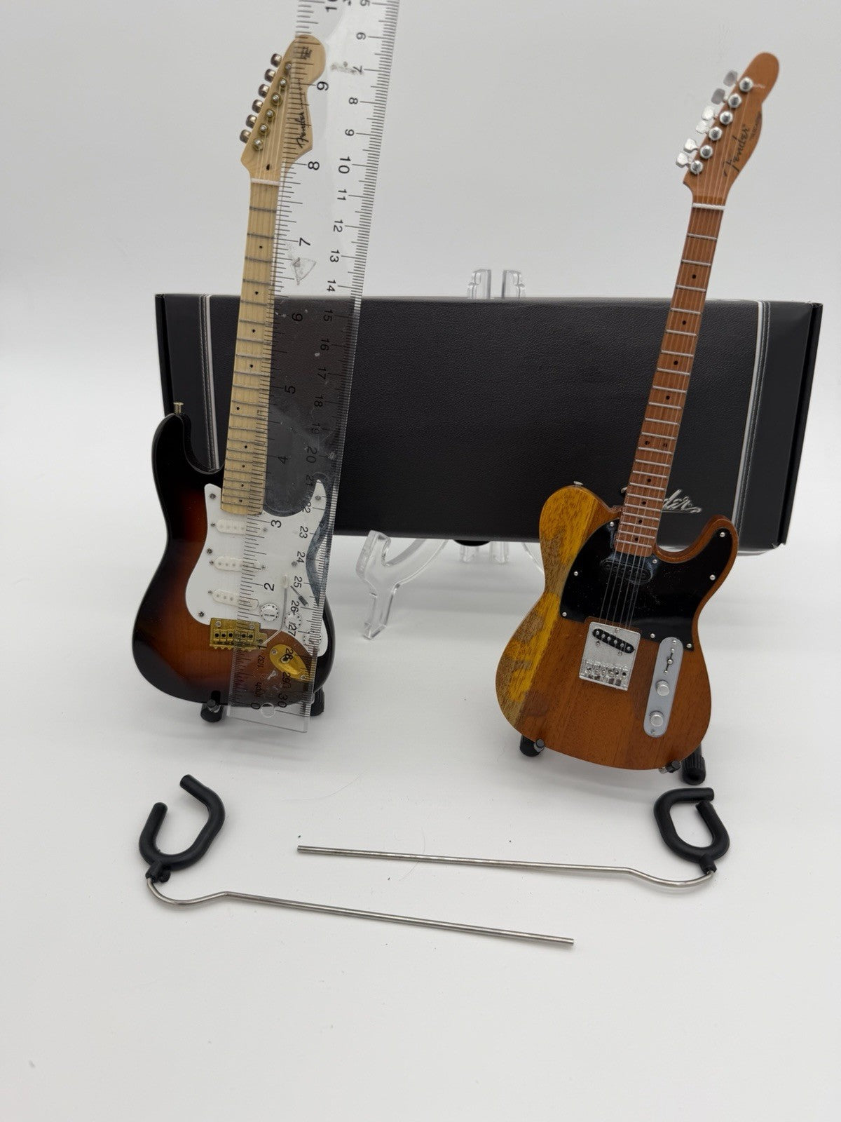 60th Anniversary Sunburst Fender Strat Bruce Springsteen Mini Guitar AXE HEAVEN