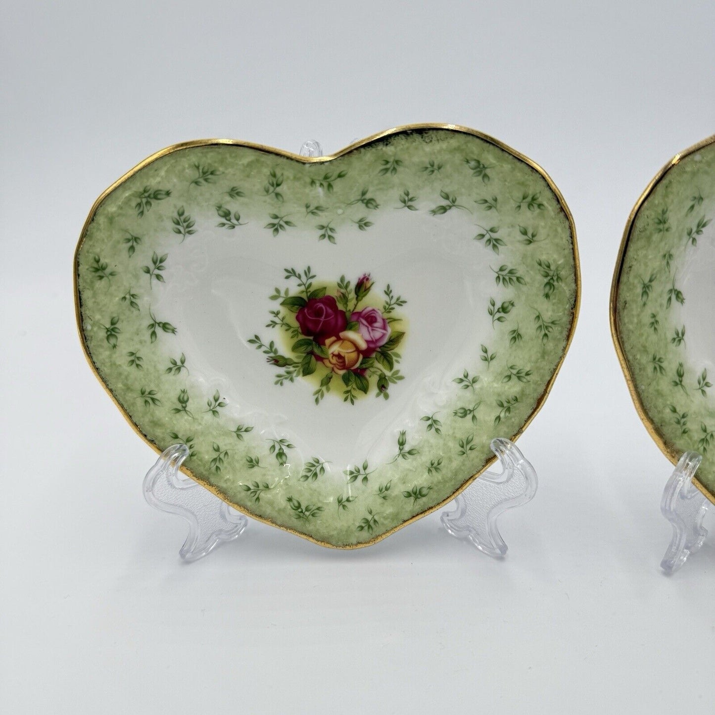 Royal Albert Old Country Roses Green rim Heart Shaped Porcelain Trinkets Set 2