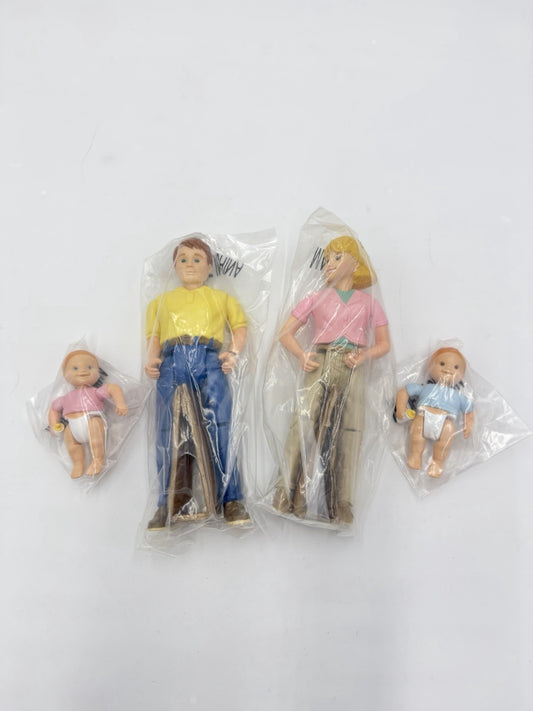 Vintage Fisher-Price Loving Family Dollhouse Mom Dad Babies Action Figurines New