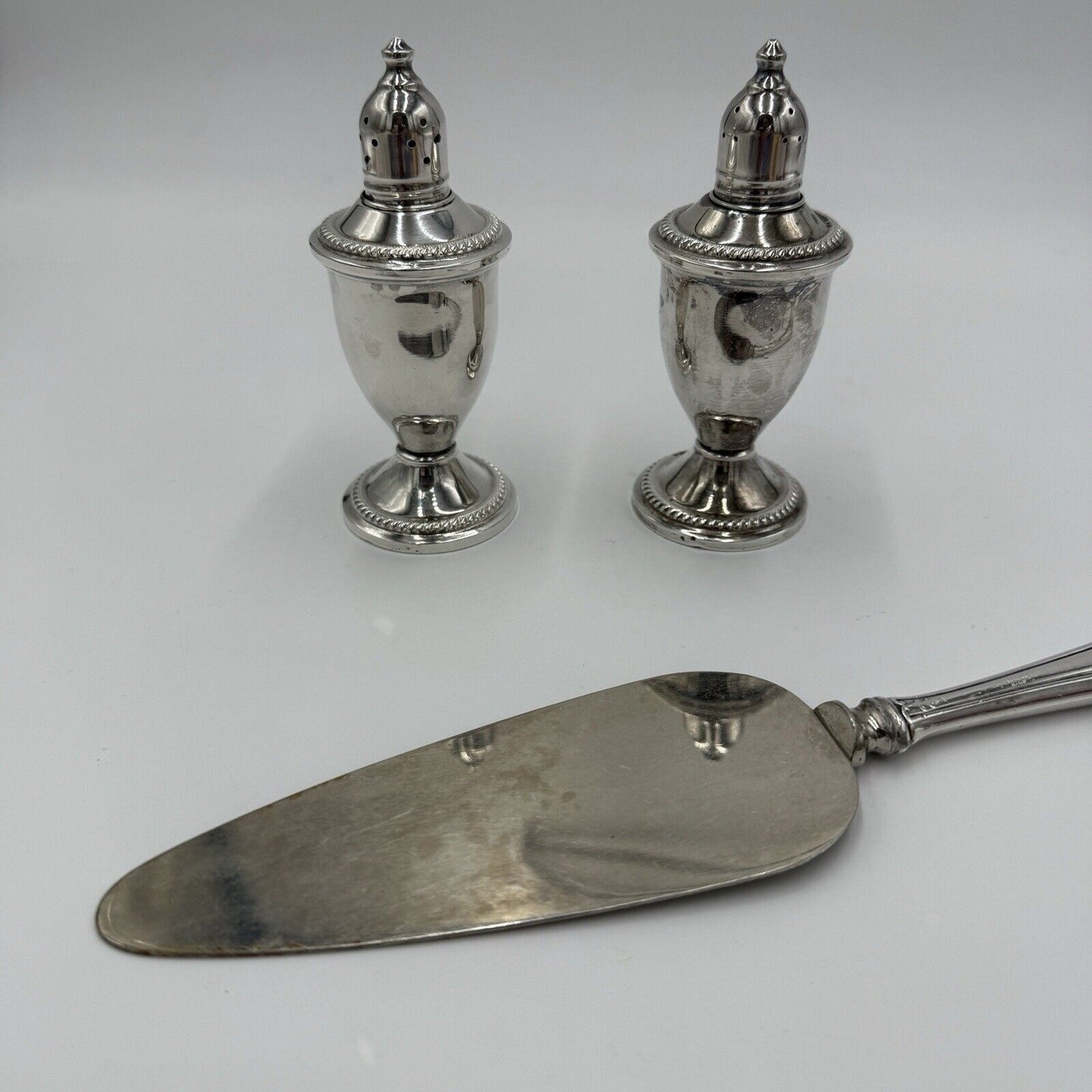 Vintage Sterling Silver Salt &Pepper Shakers Cake Server Duchin Creation Set