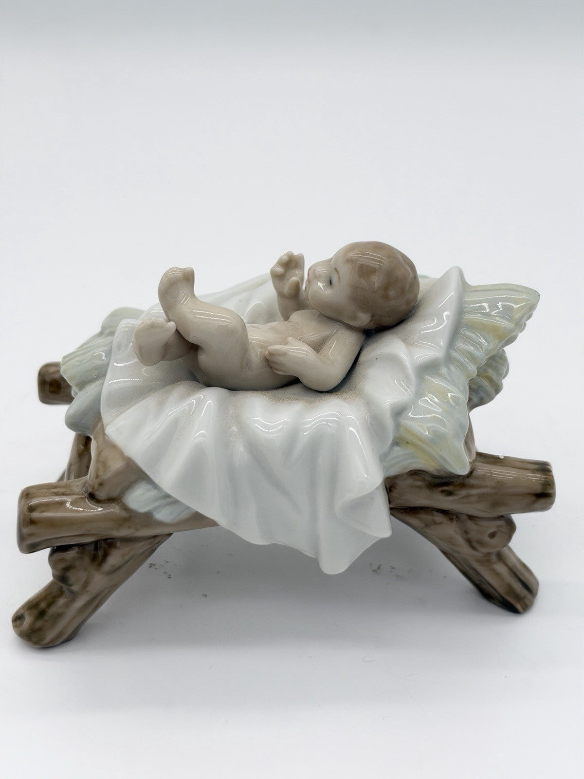 Lladro Spain Porcelain #5745 Baby Jesus Nativity Figurine Painted Glossy Rare 3”