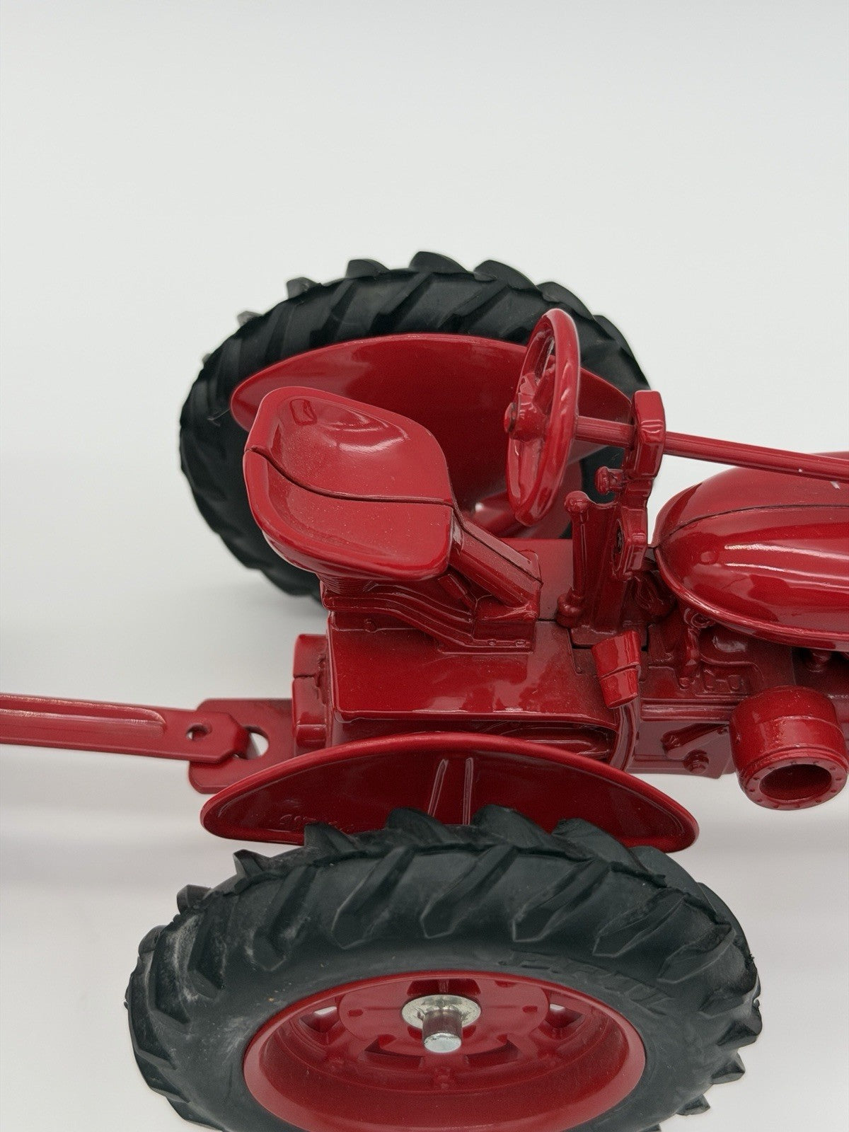 Ertl Farmall Super H 1/16 Diecast Farm Tractor 1988 Toy Diecast Red Wagon #2322