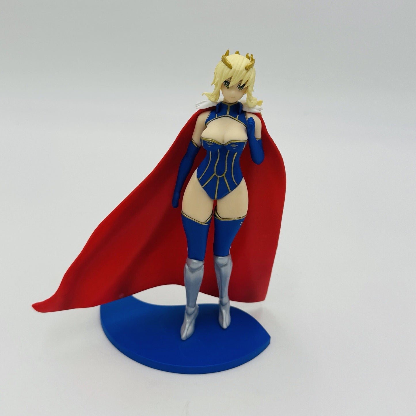 Artoria Pendragon Action Figurine Animated Series - 1/12 Scale  6” Figma Fate