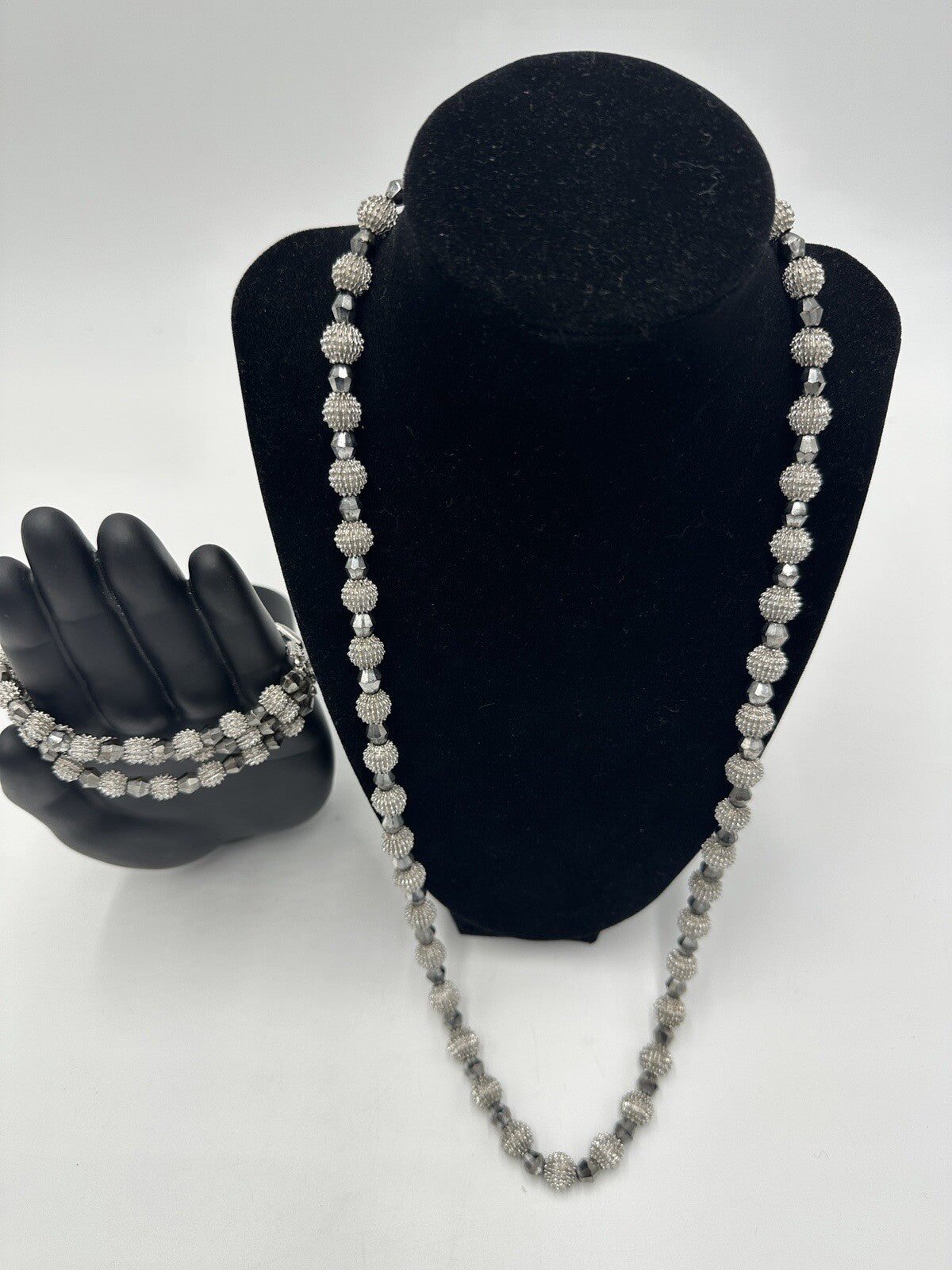 Crown Trifari Women's Jewelry Necklace And Bracelet Nubby Silver 26in Electra