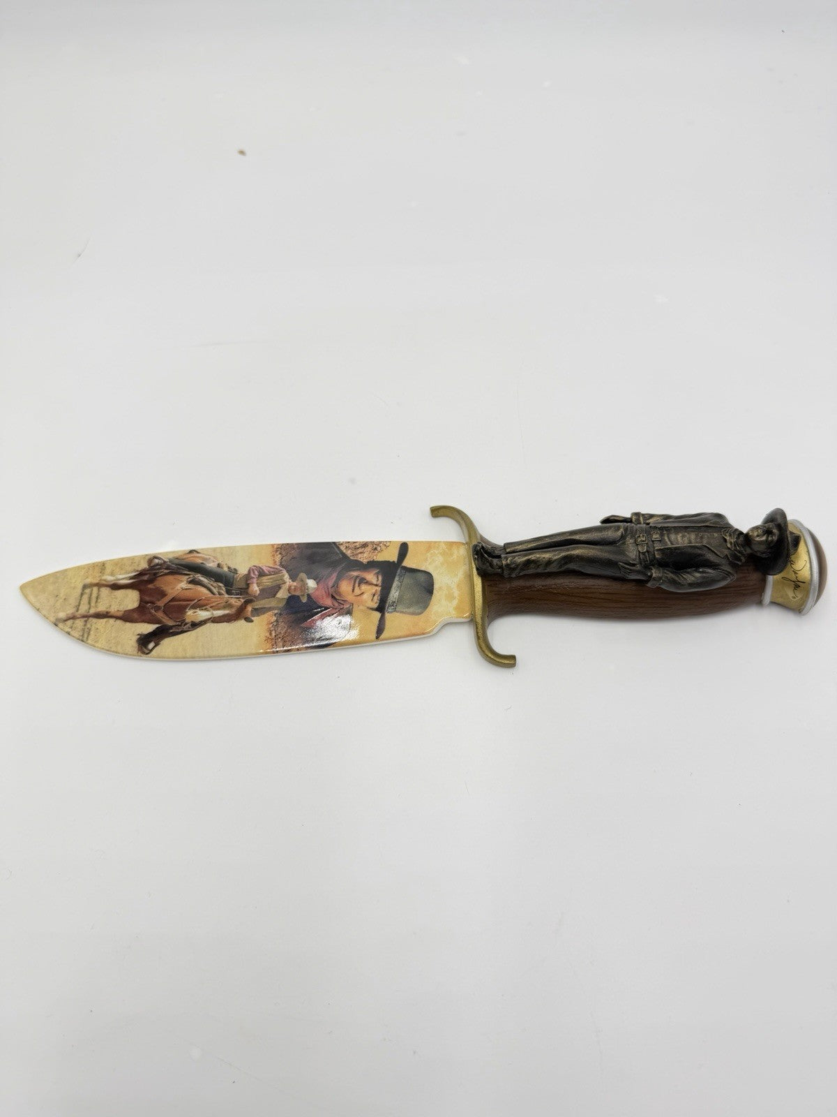 Bradford Exchange John Wayne American Legend Collectible Knife 1st  Wall Decor