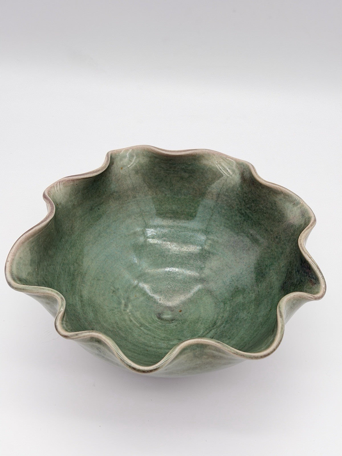 ROBBIE BREAUX Studio Art Pottery Green Large Centerpiece Bowl Ruffled Signed