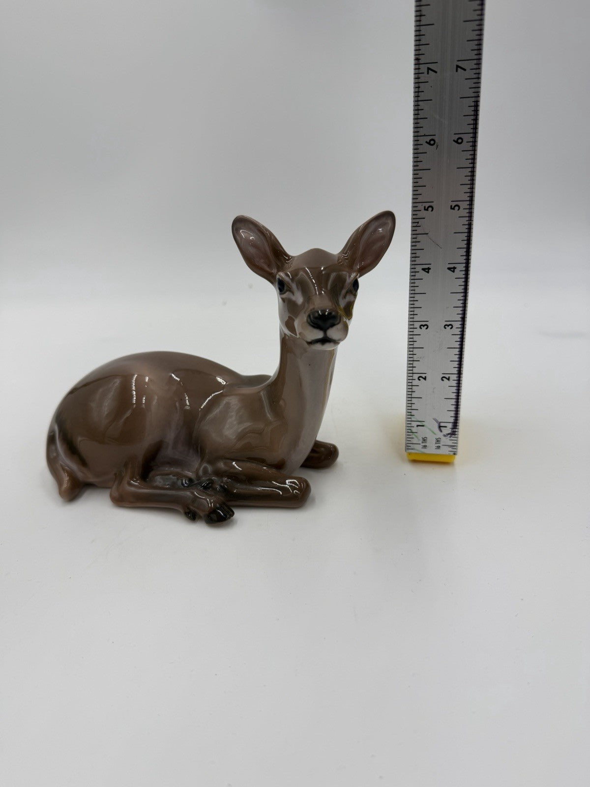 Dahl Jensen Copenhagen Denmark Porcelain Hand Painted deer Lying Figurine #1147
