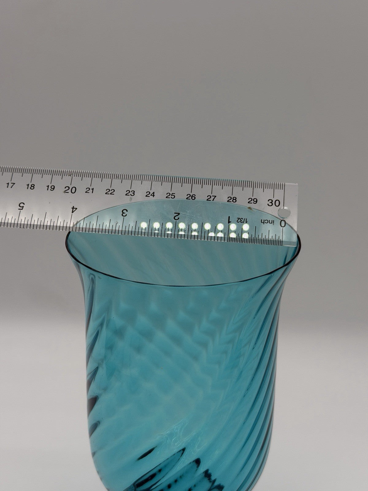 Empoli Italy Handblown Art Glass Diamond Optic Teal Pedestal Vase 8.5” Swirl