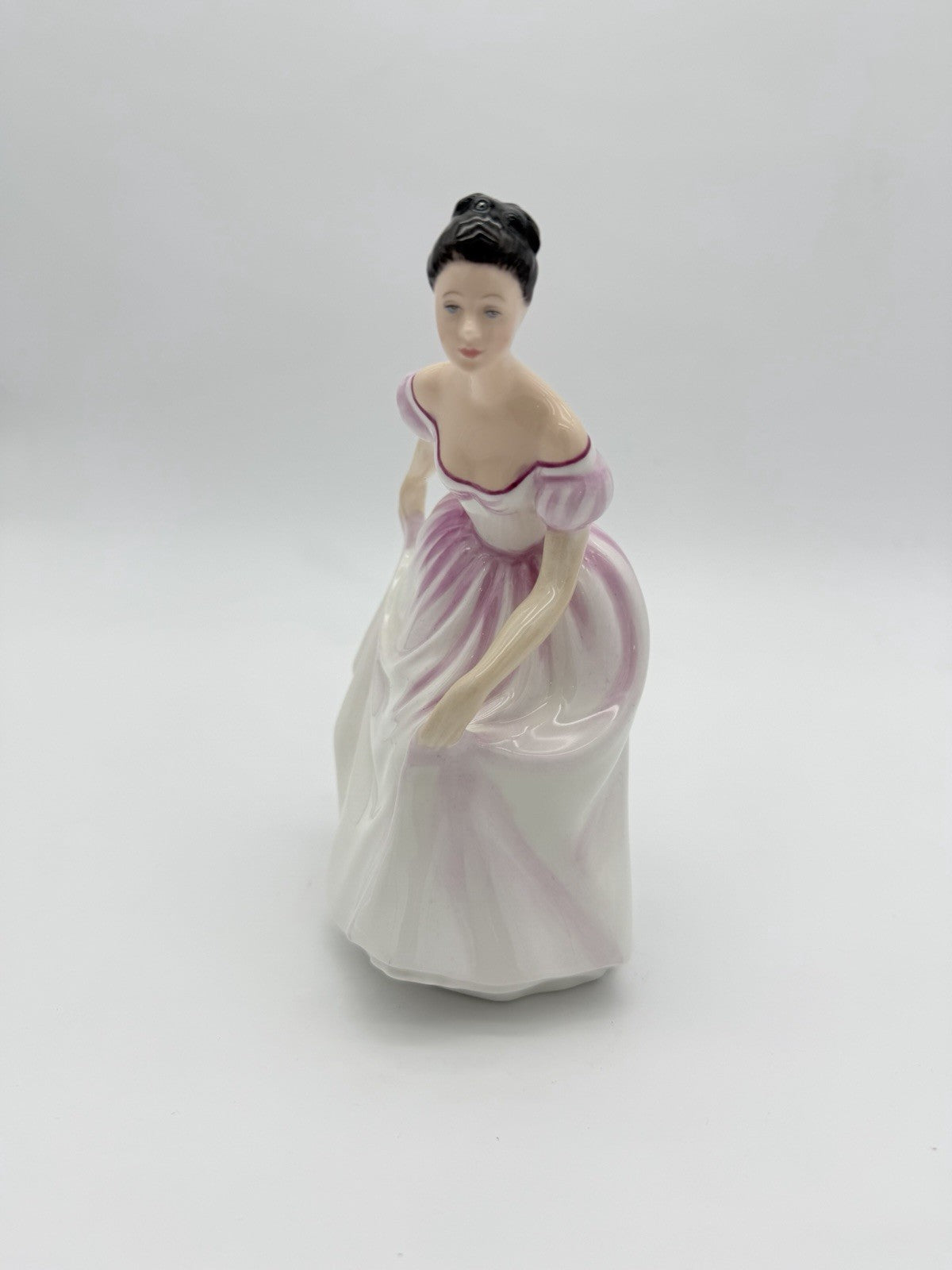 Royal Doulton Porcelain England Danielle Figurine HN3001 Pink Dress